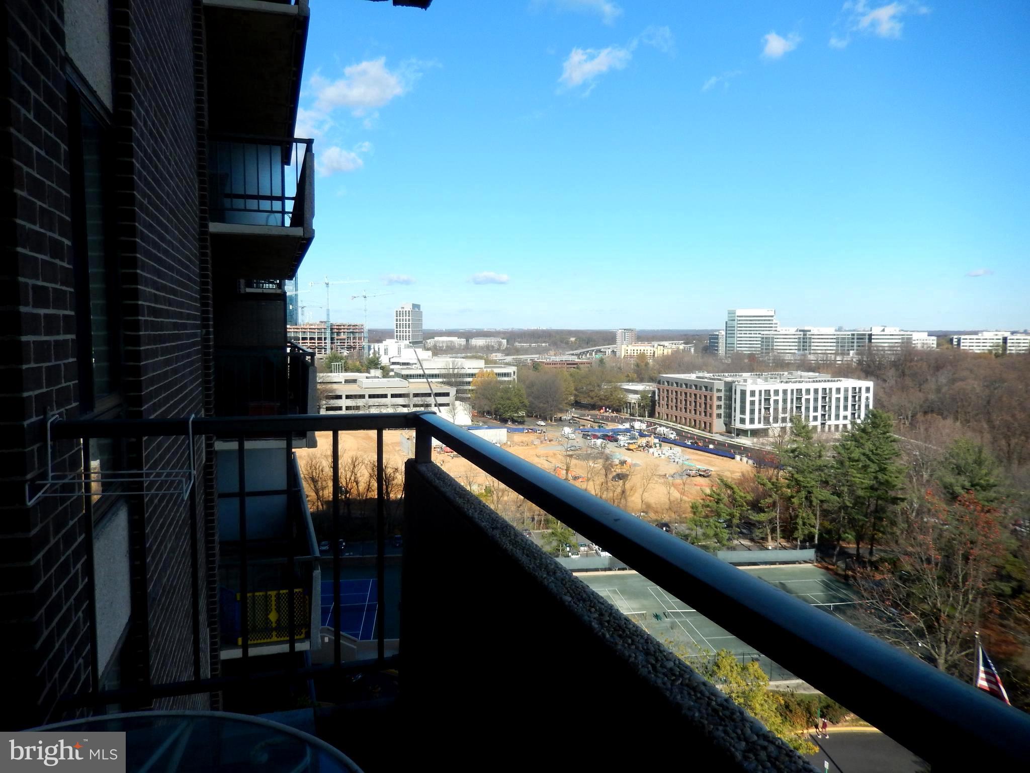 REGENCY AT MCLEAN - Residential Lease