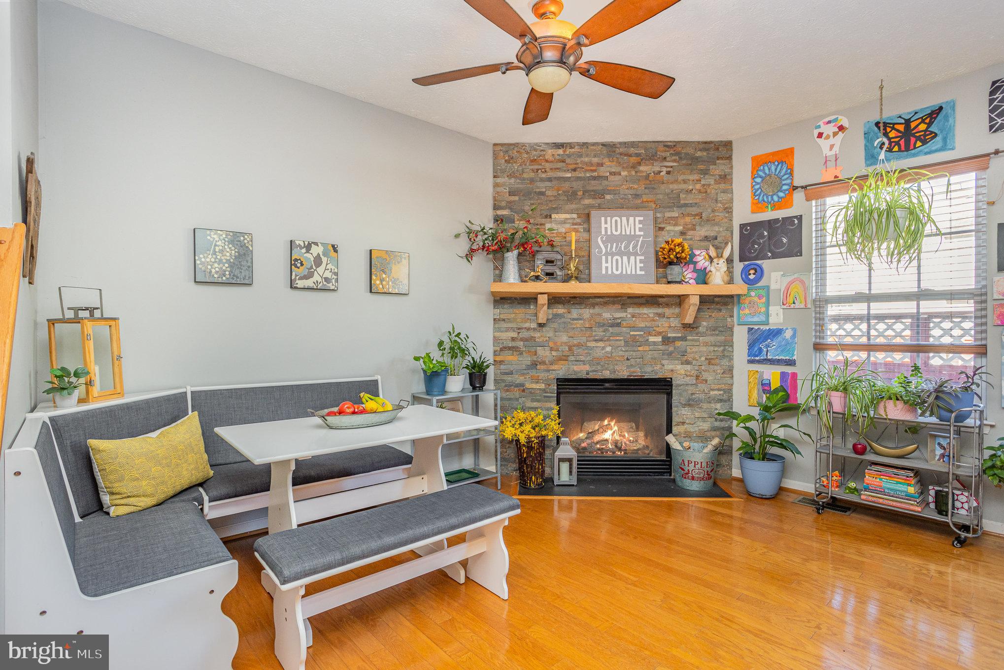 EAGLES LANDING AT WATERS EDGE - Residential