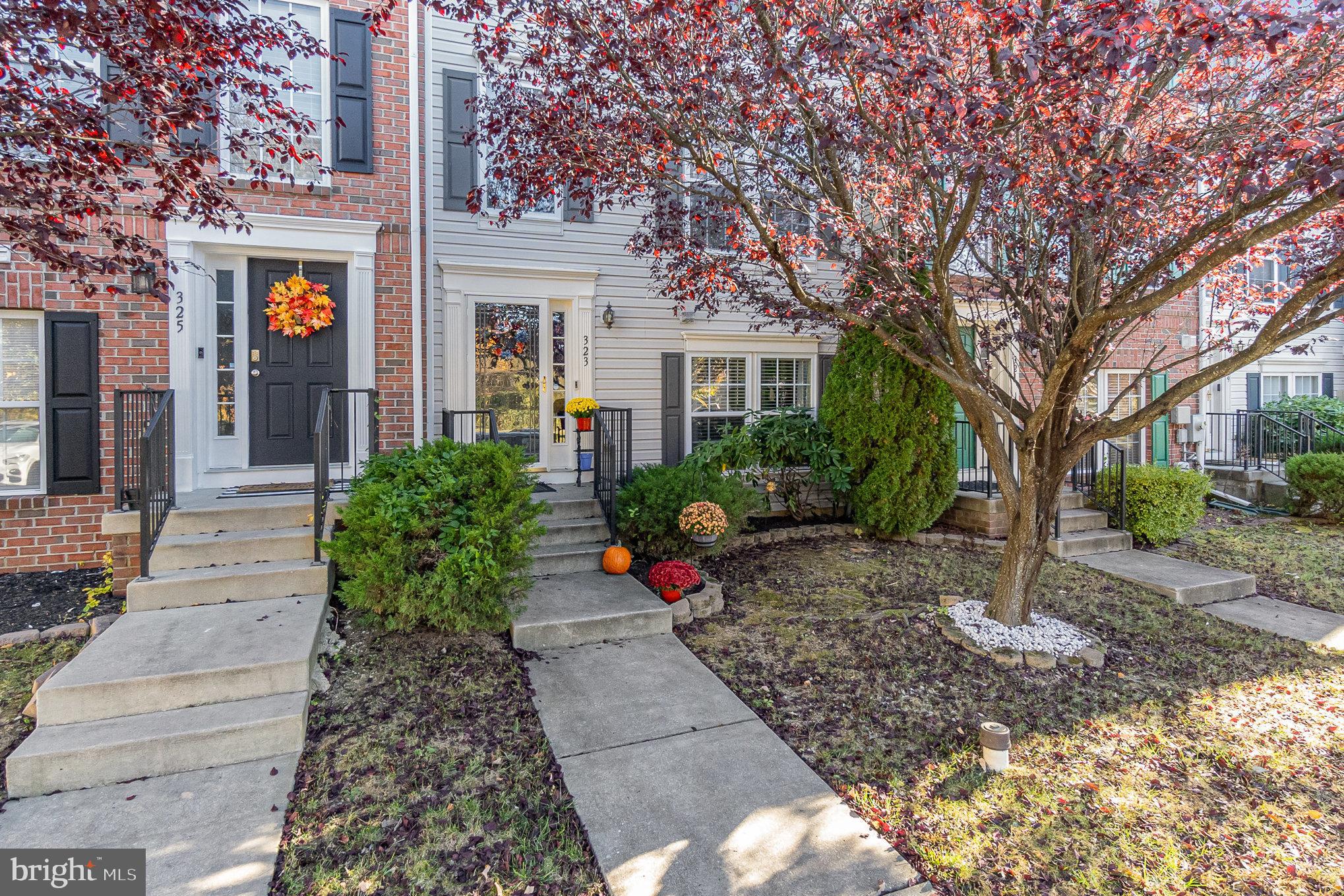 EAGLES LANDING AT WATERS EDGE - Residential