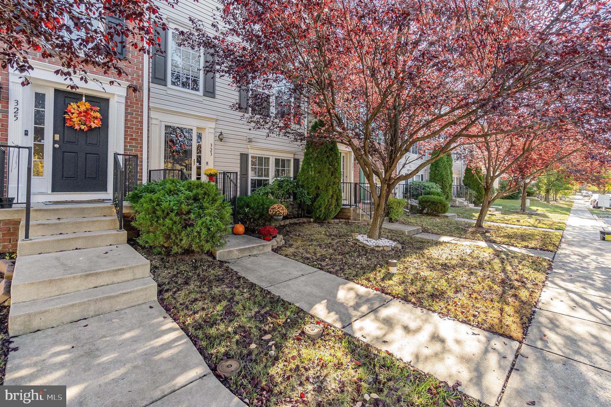 EAGLES LANDING AT WATERS EDGE - Residential