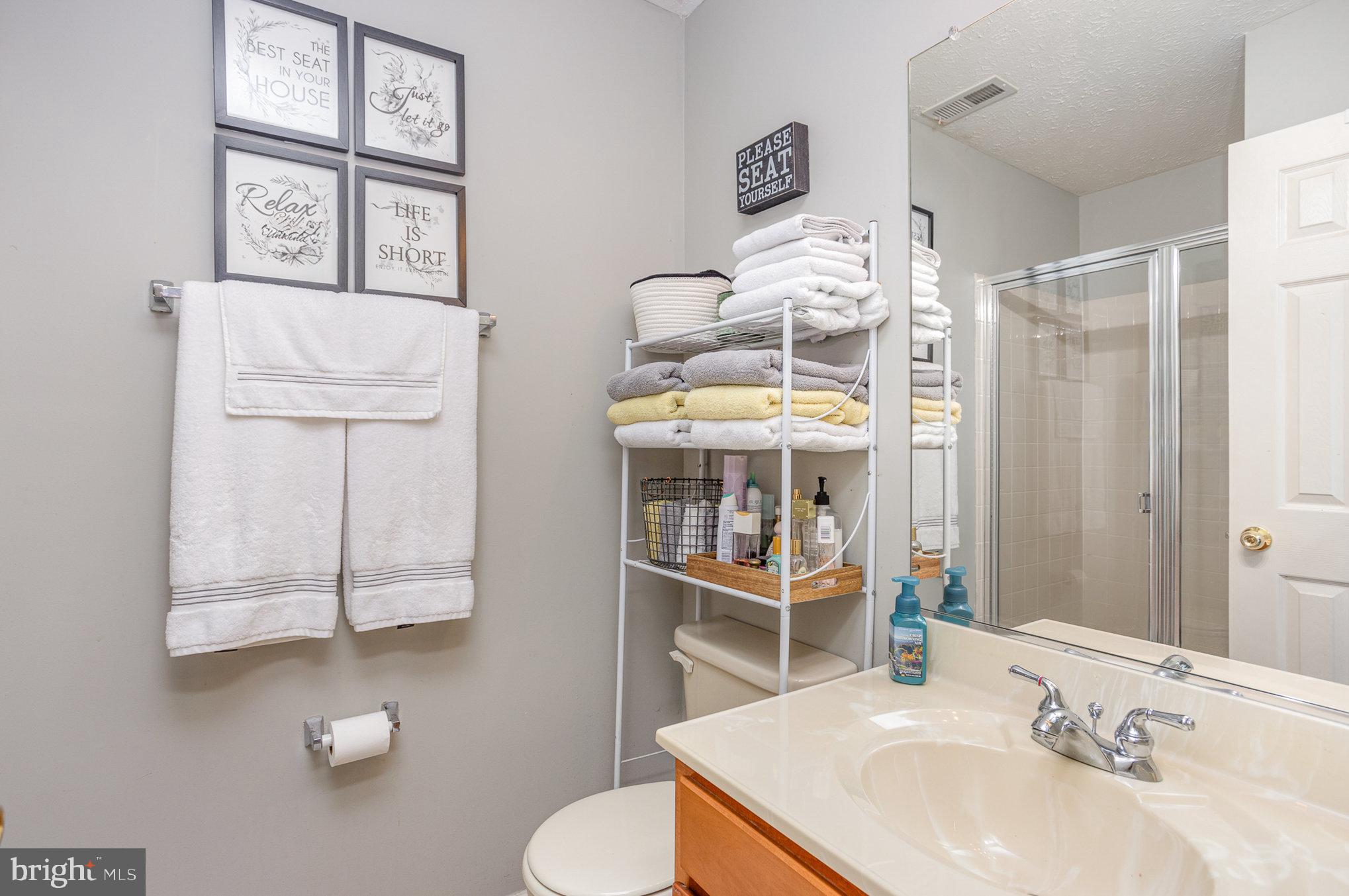 EAGLES LANDING AT WATERS EDGE - Residential