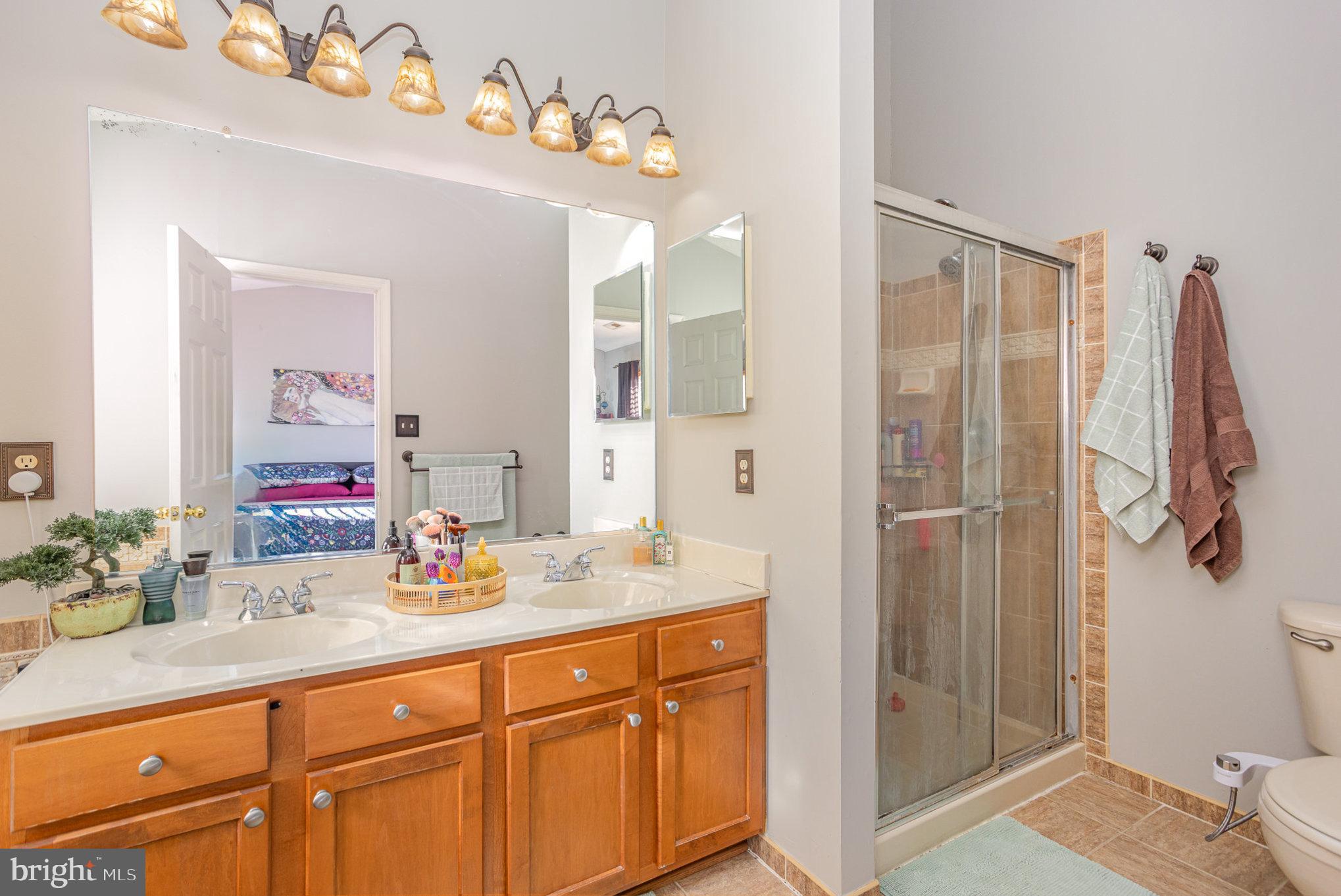 EAGLES LANDING AT WATERS EDGE - Residential