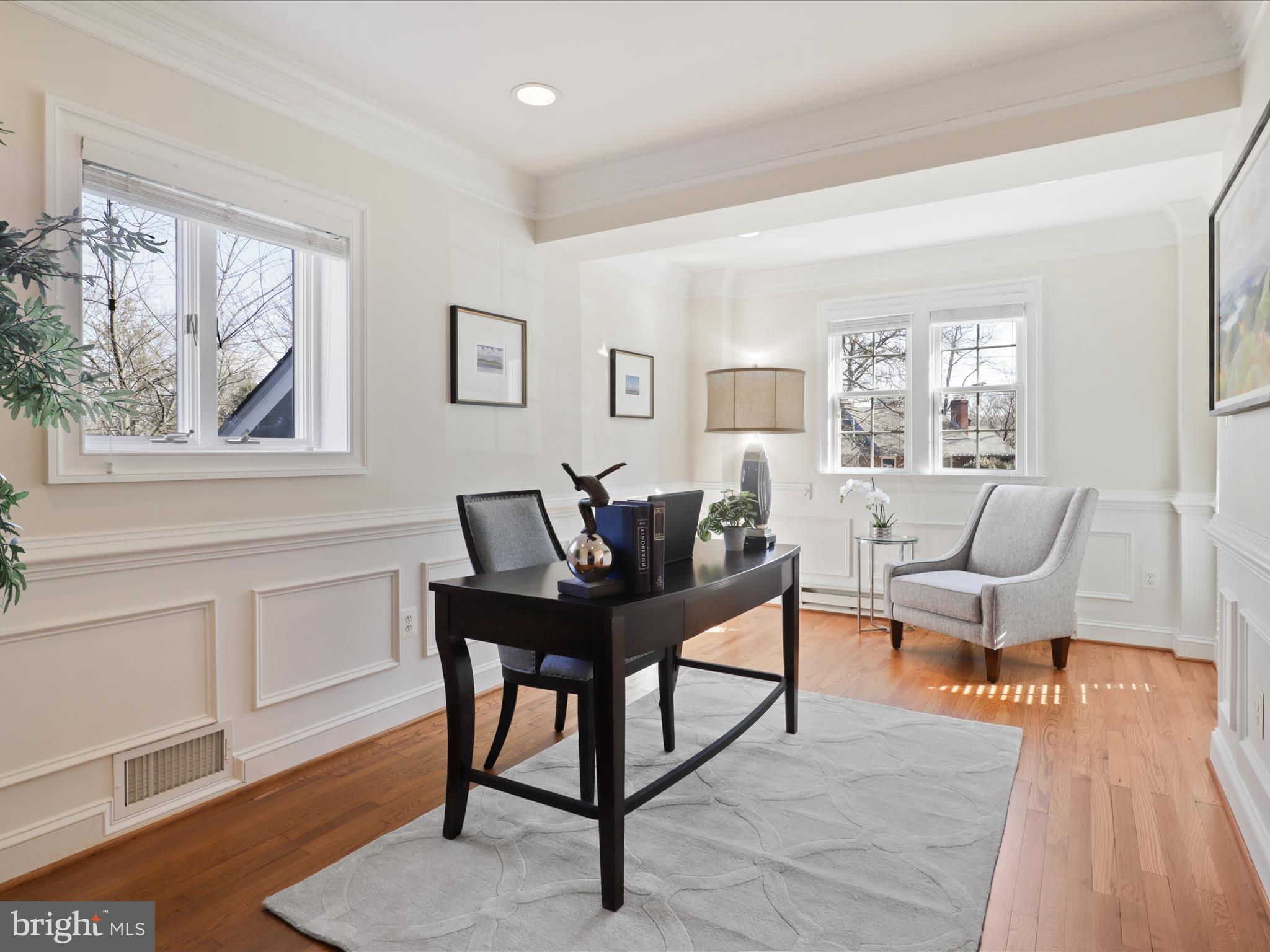 BROYHILL FOREST - Residential