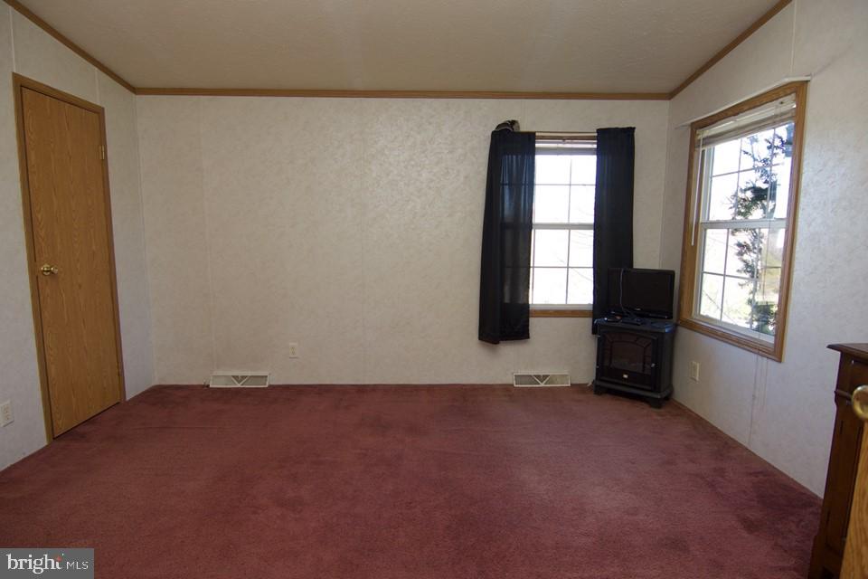 HIGHLAND ESTATES - Residential