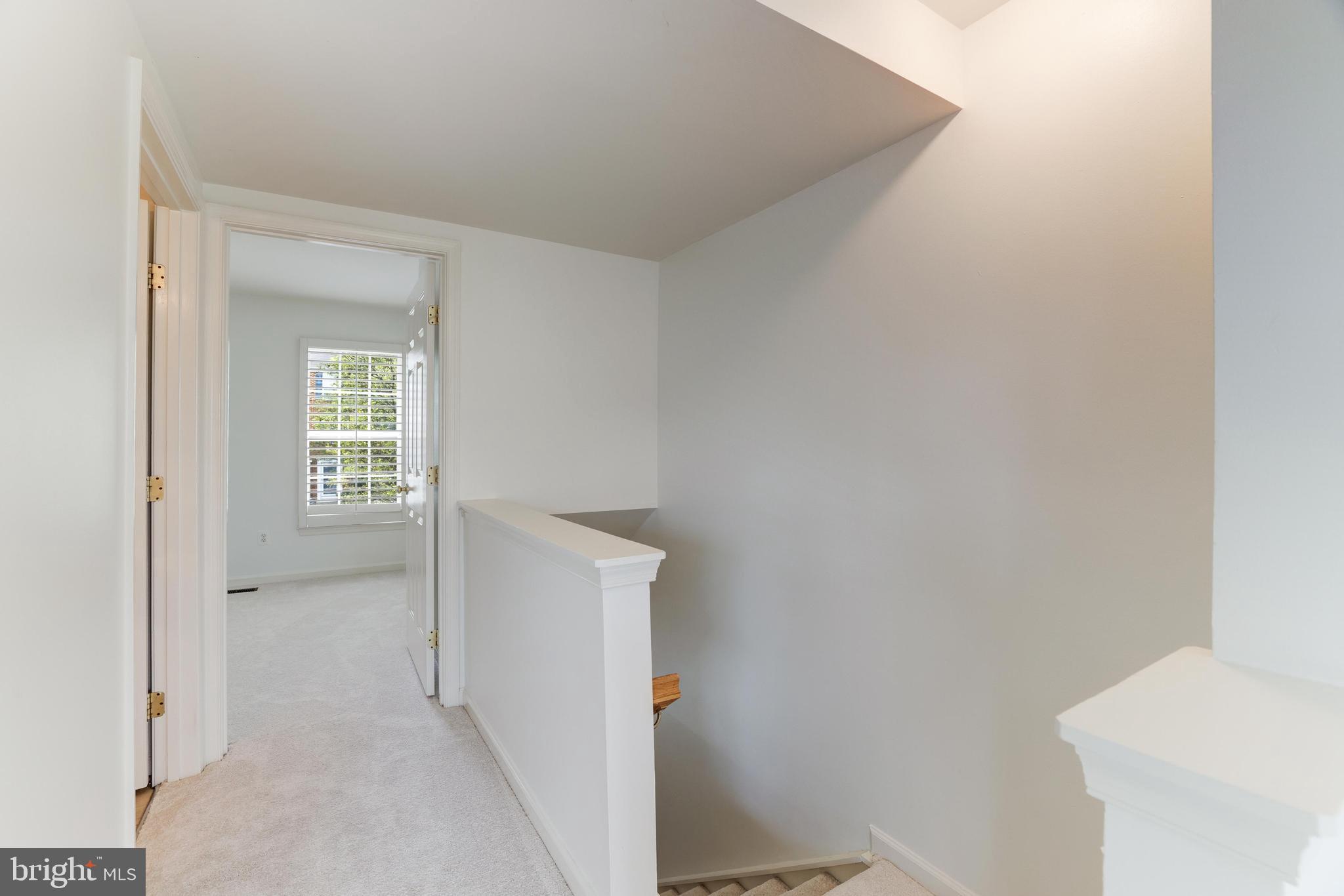 ASHBURN VILLAGE - Residential