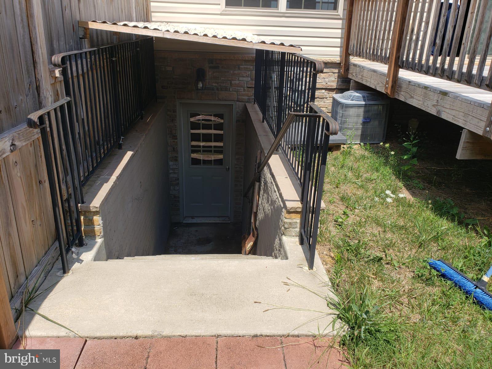 WARREN COUNTY - Residential