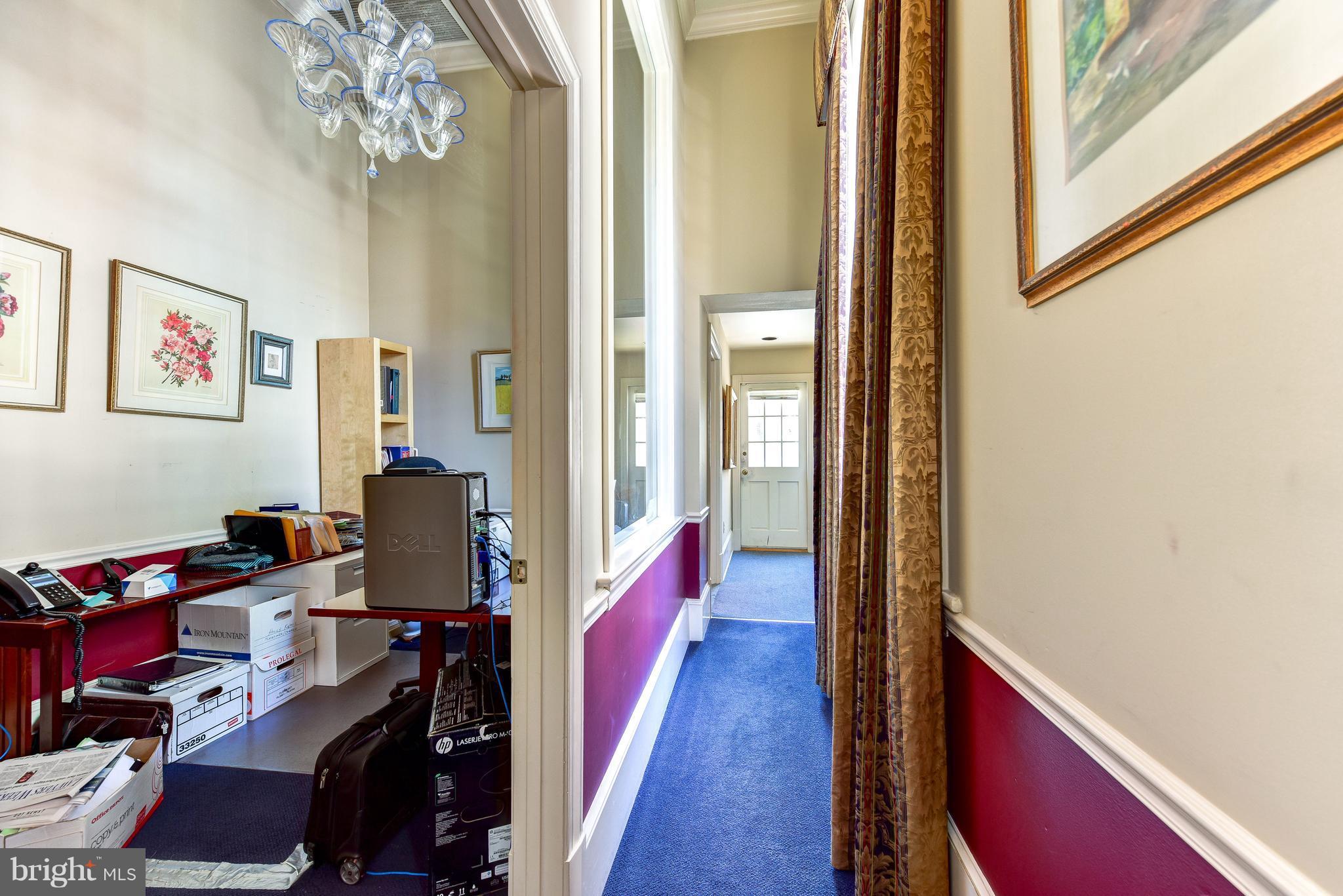 OLD TOWN - Commercial Sale