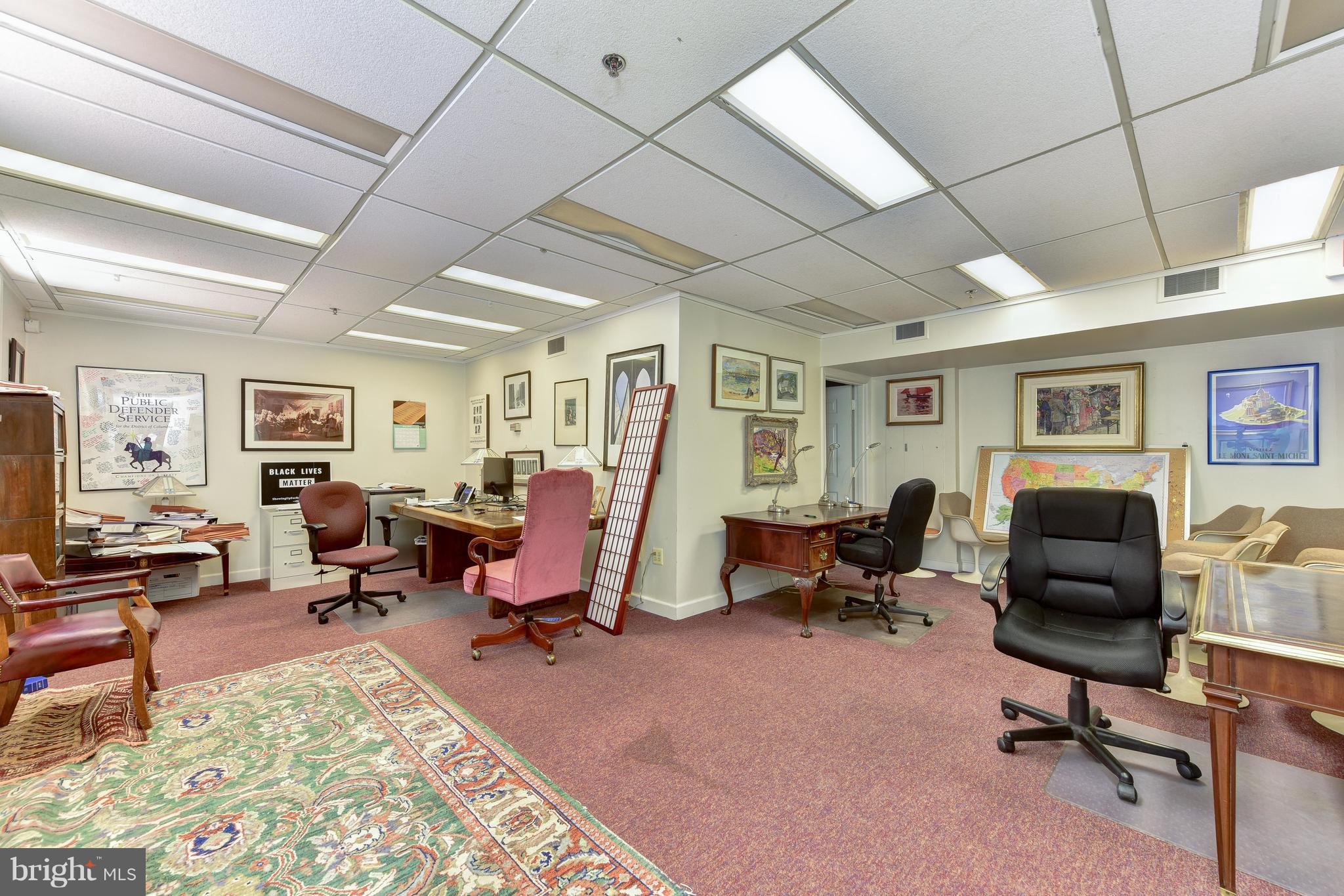 OLD TOWN - Commercial Sale