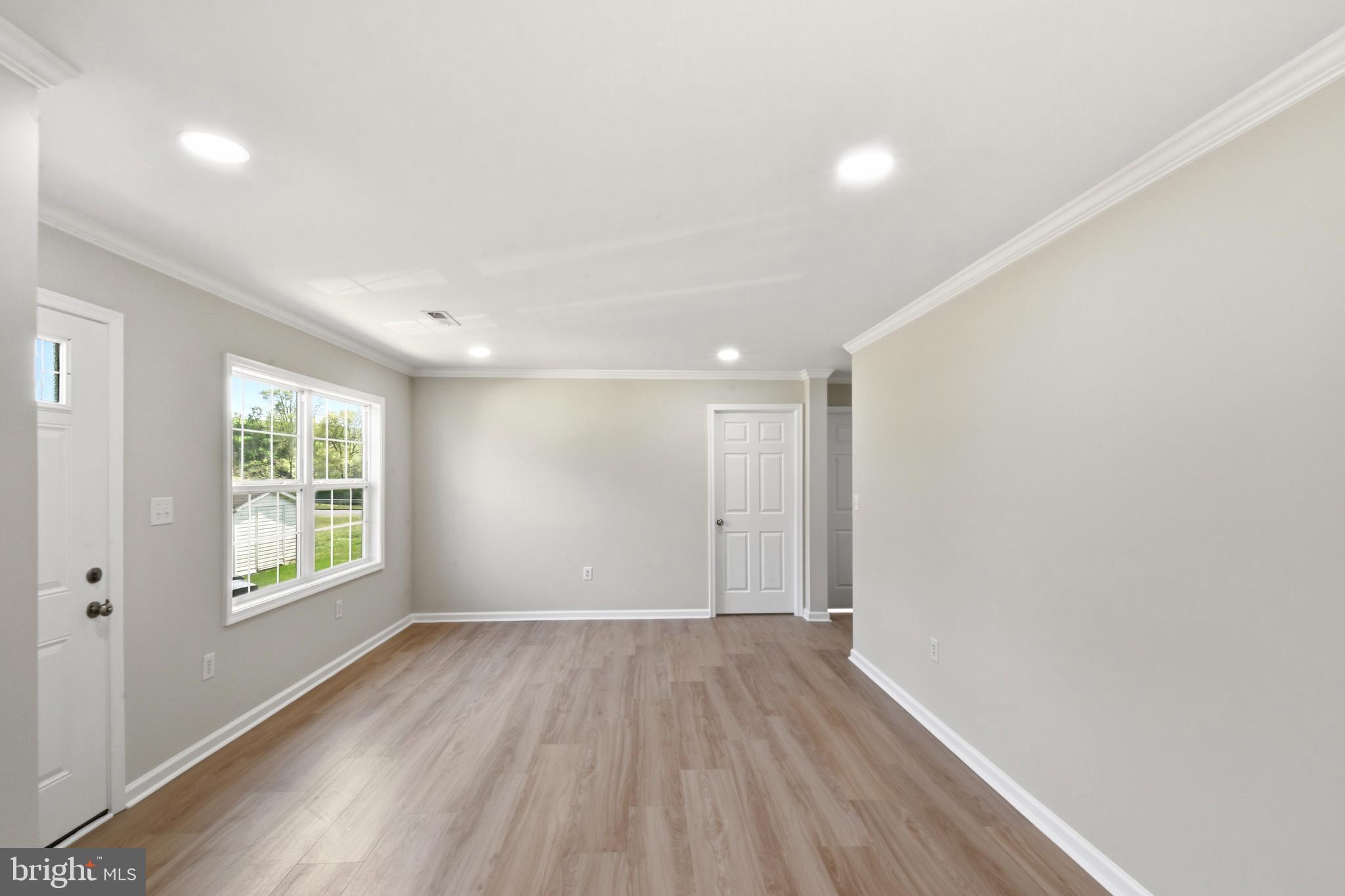 JOHNSTON WOODSTOCK - Residential