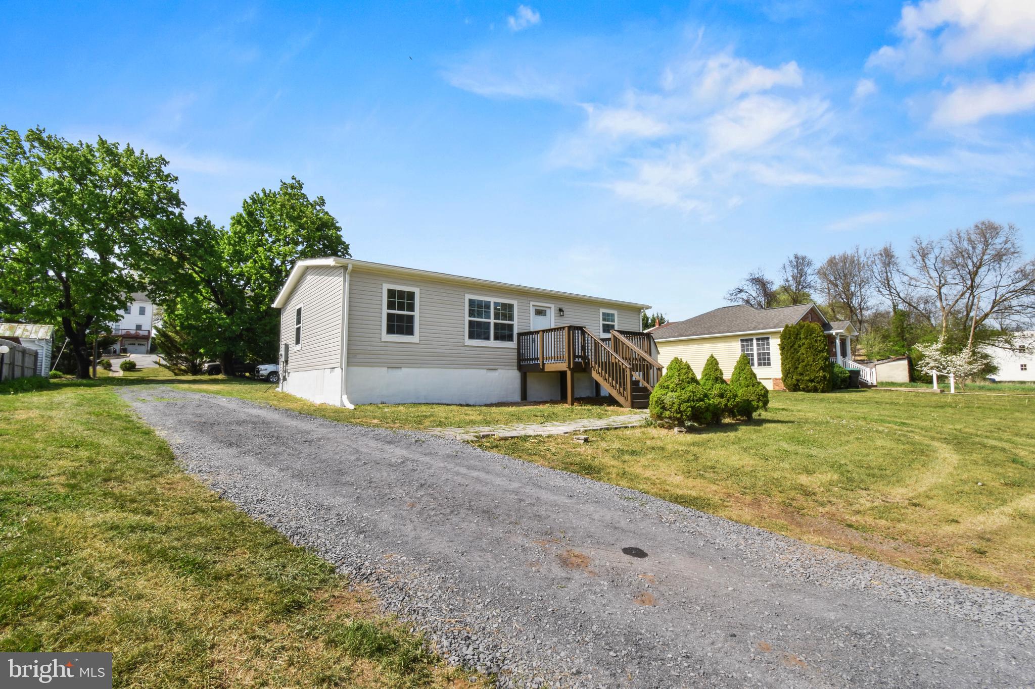 JOHNSTON WOODSTOCK - Residential