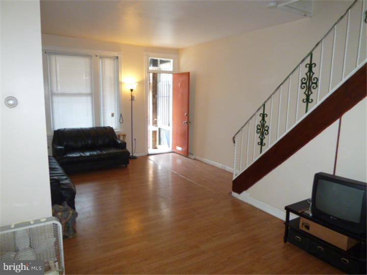 PHILADELPHIA (SOUTHWEST) - Residential