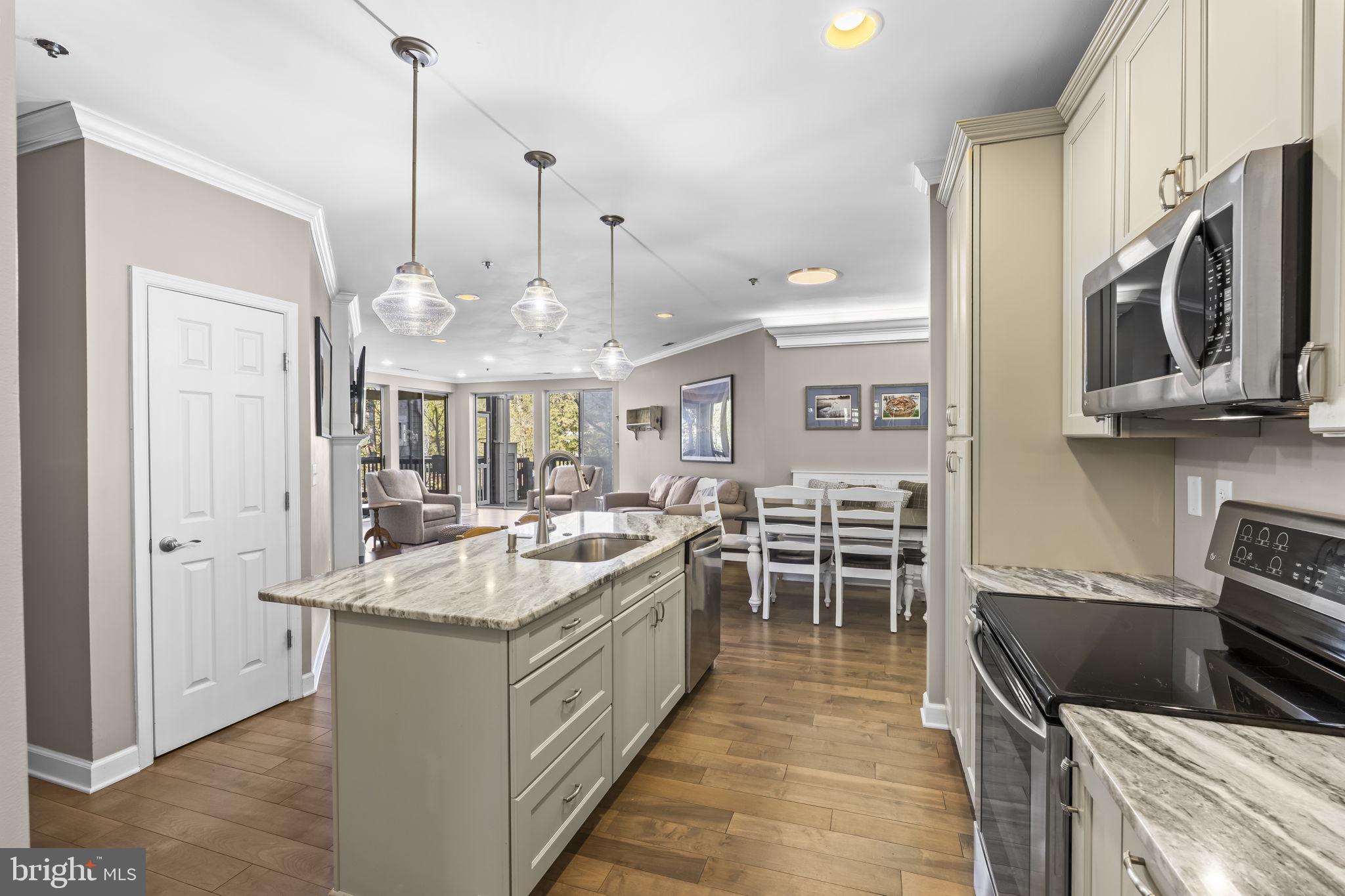 SOLOMONS LANDING - Residential