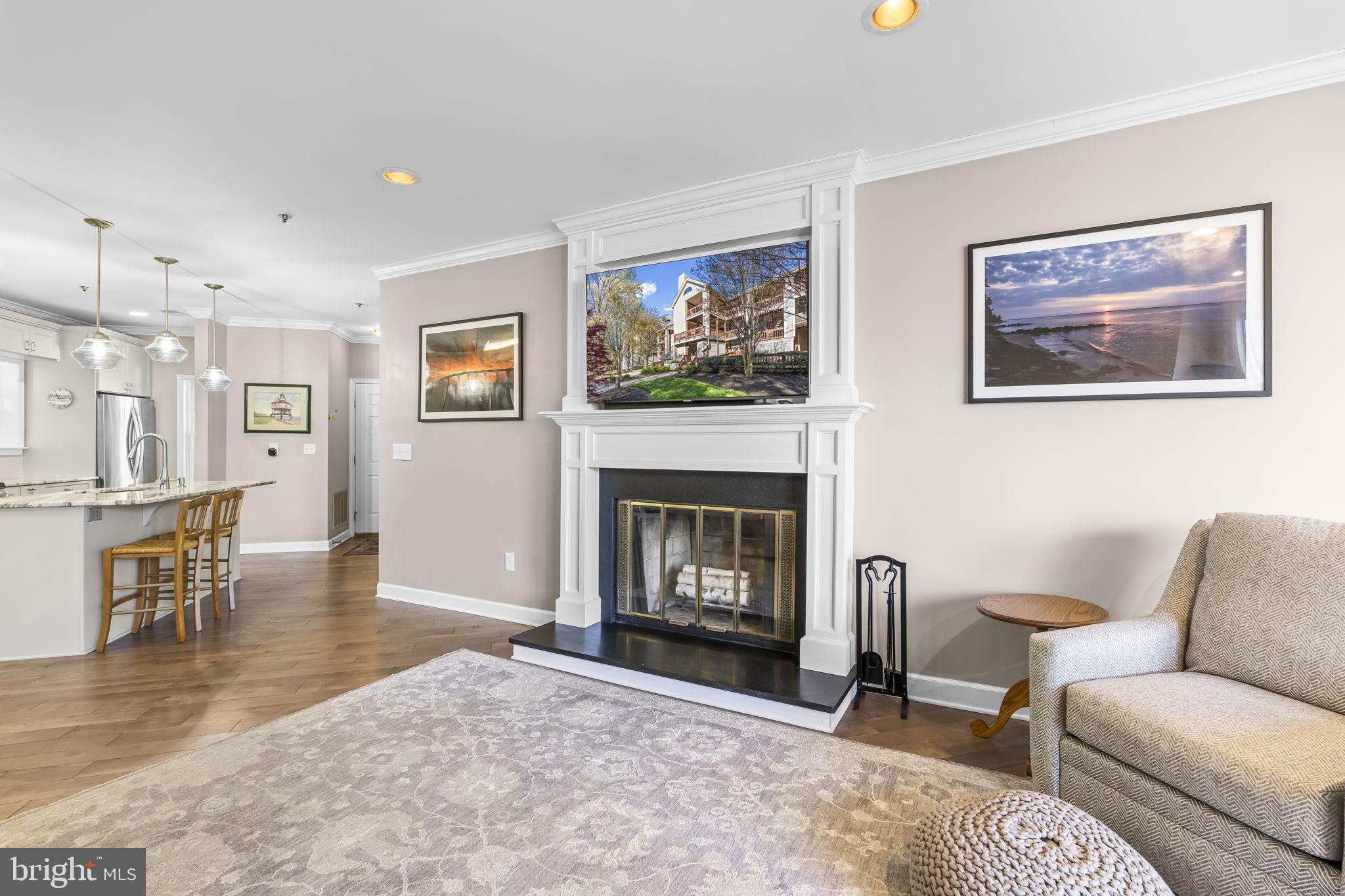 SOLOMONS LANDING - Residential