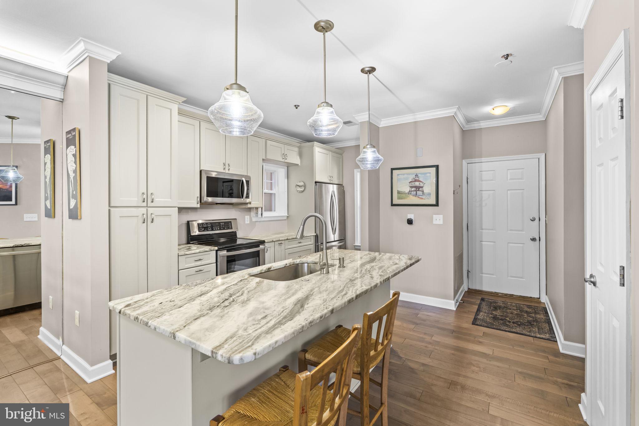 SOLOMONS LANDING - Residential