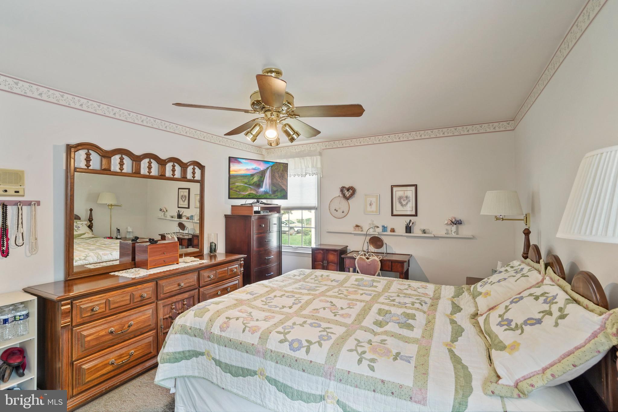 PLEASANT HILL - Residential