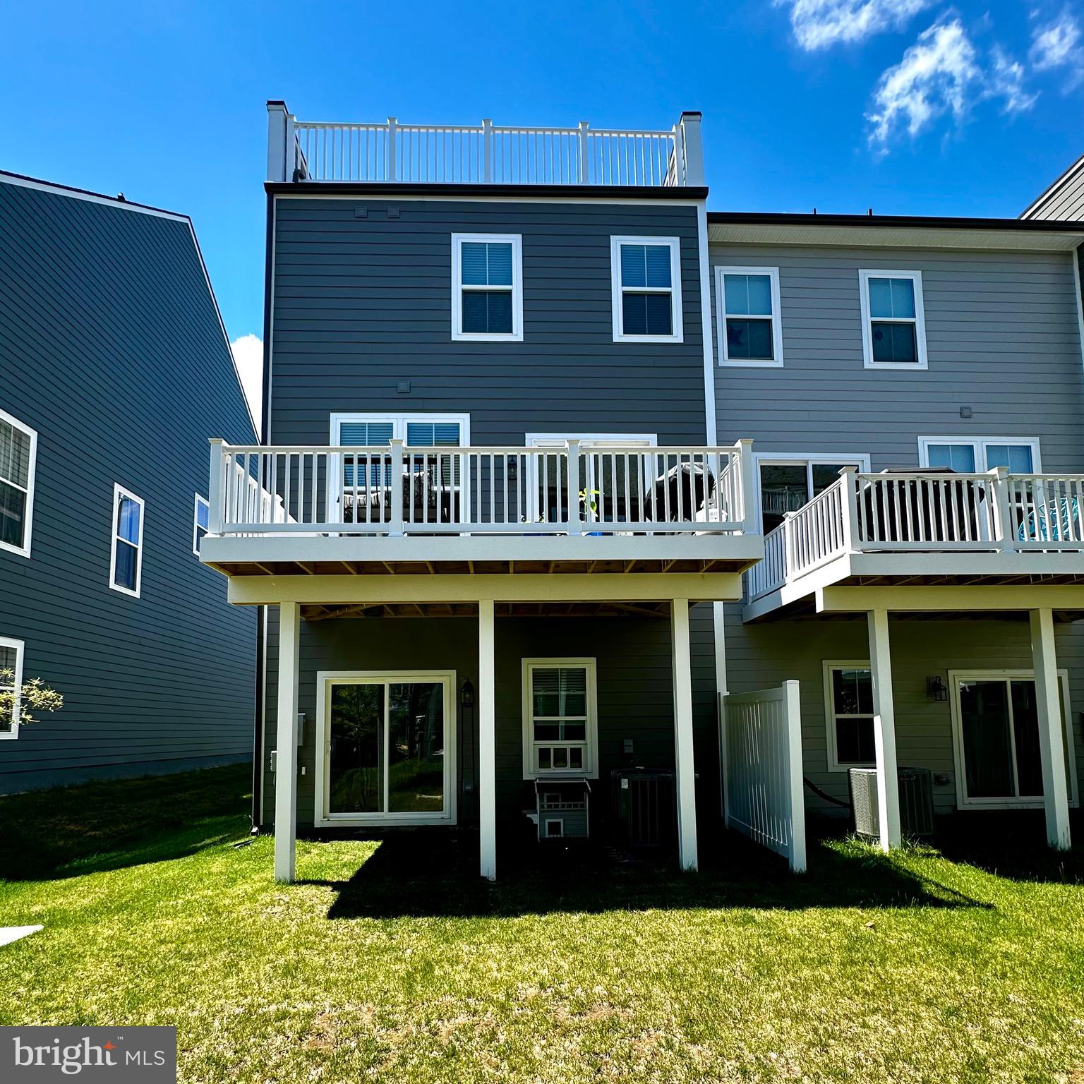 POTOMAC SHORES - Residential Lease