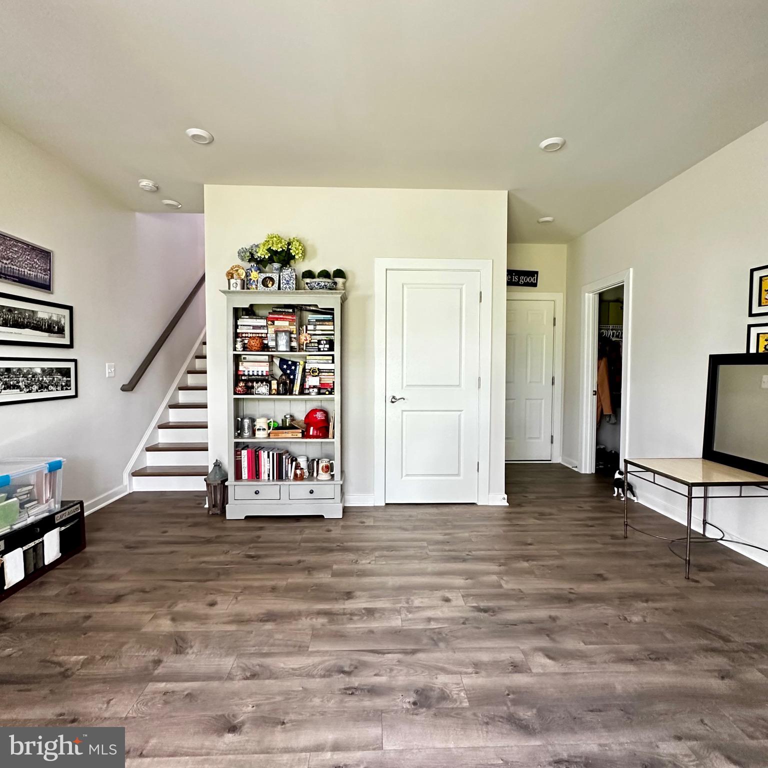 POTOMAC SHORES - Residential Lease