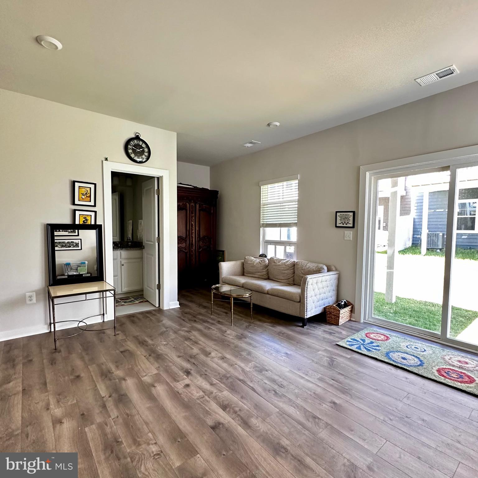 POTOMAC SHORES - Residential Lease