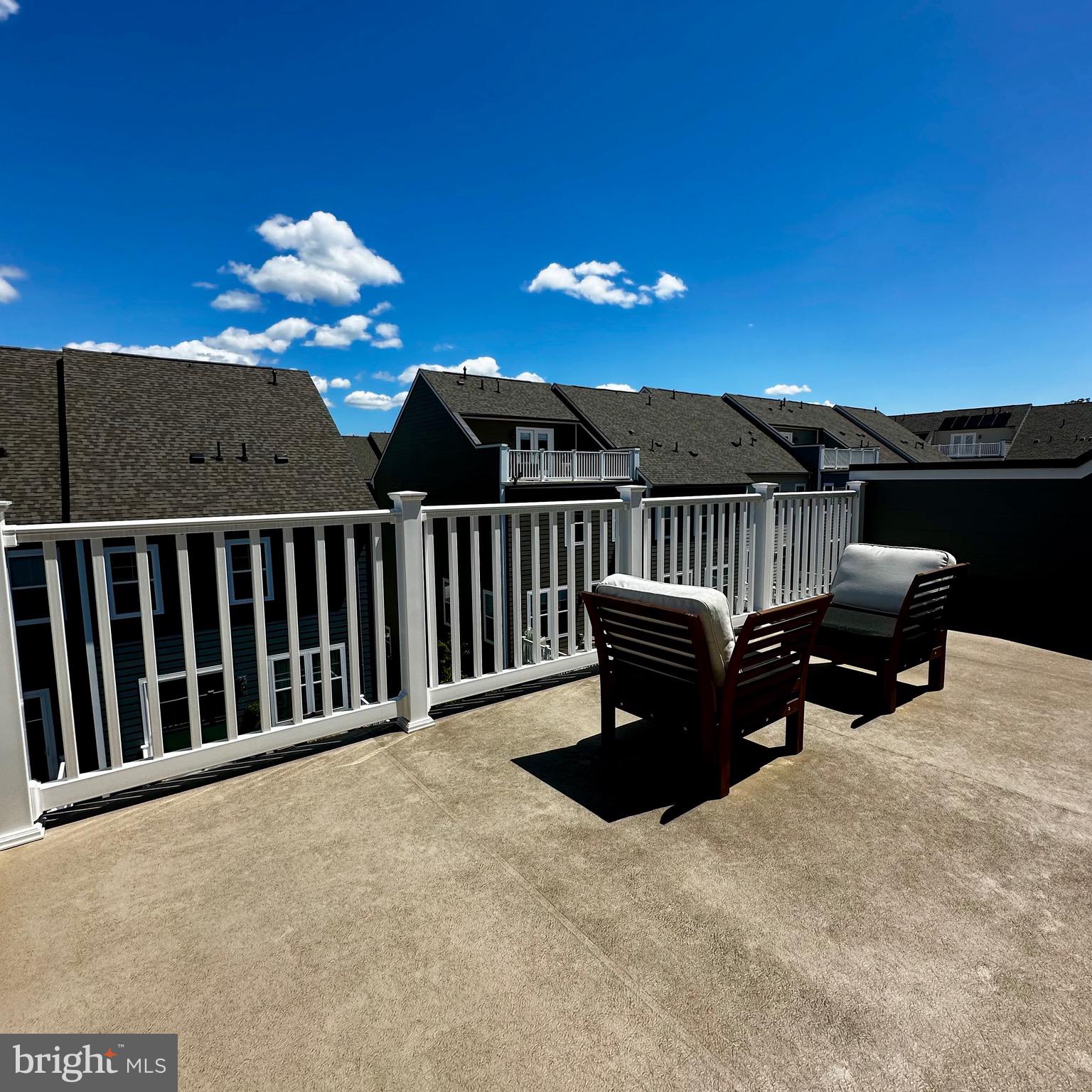 POTOMAC SHORES - Residential Lease