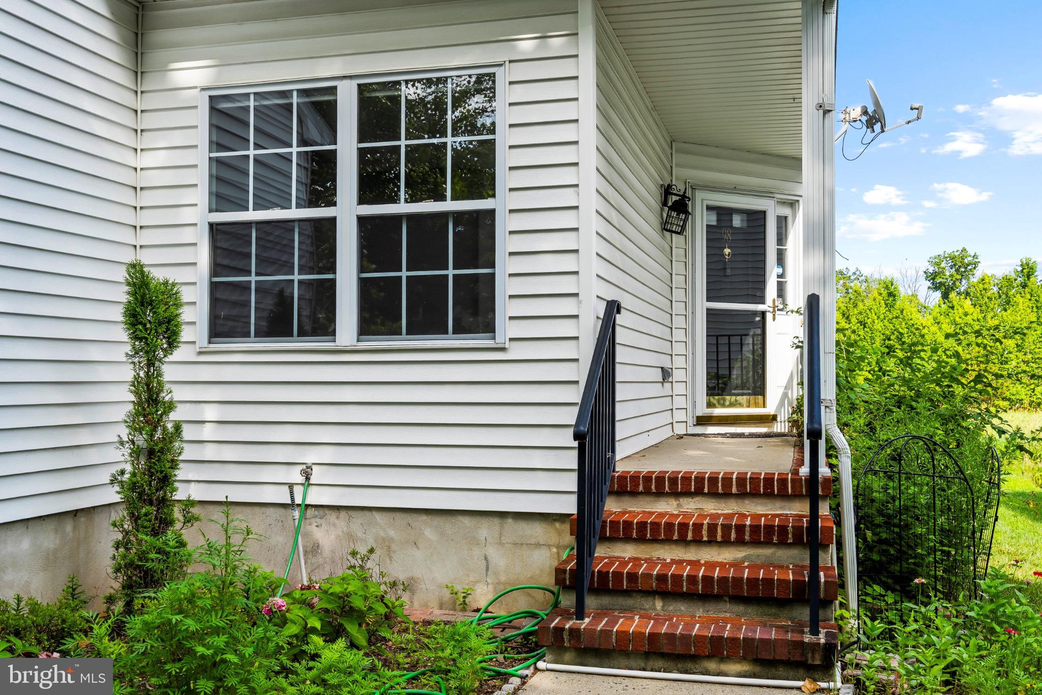 98 CANAL VIEW DRIVE