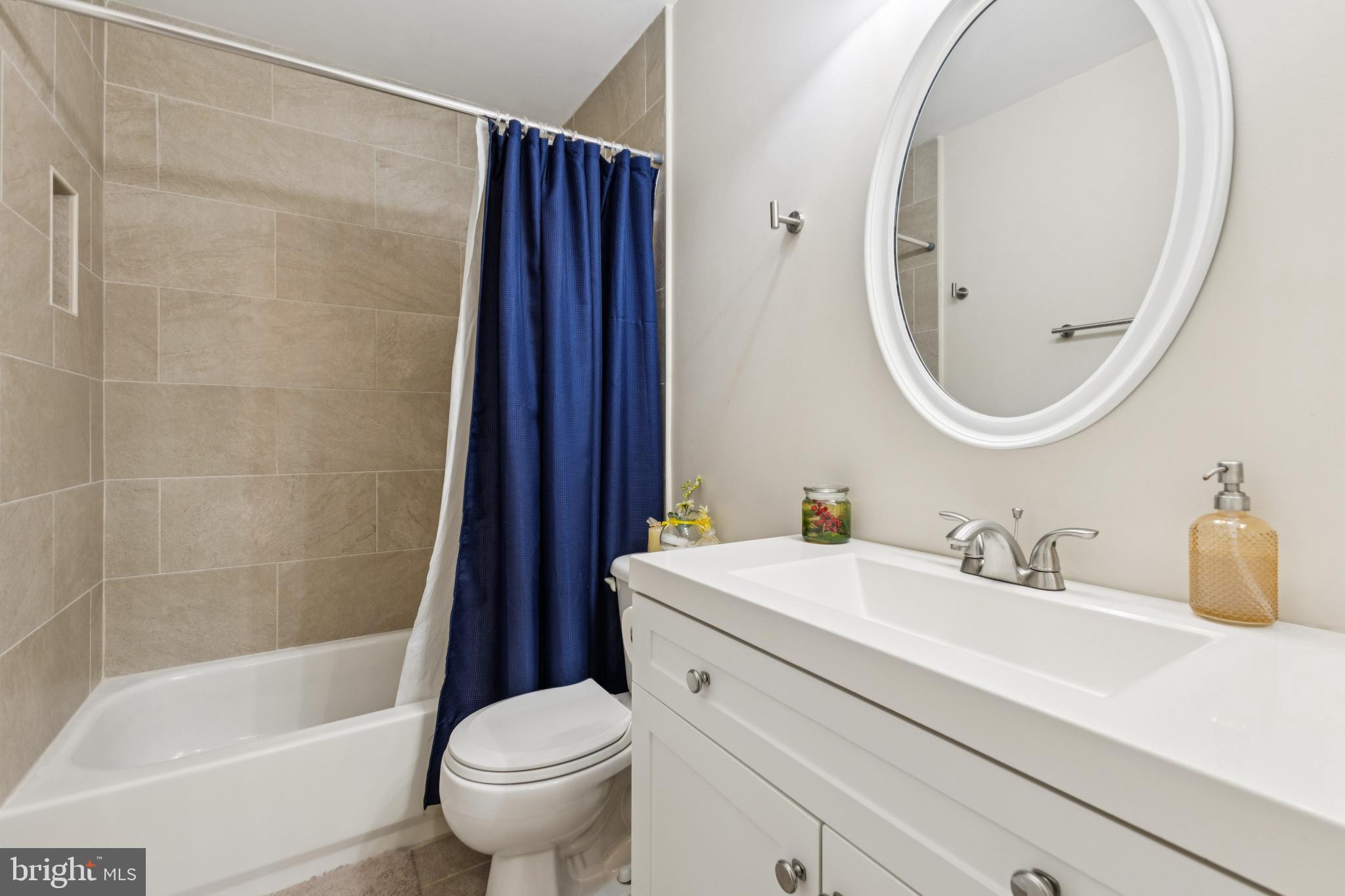 GRAHAM PARK SHORES - Residential