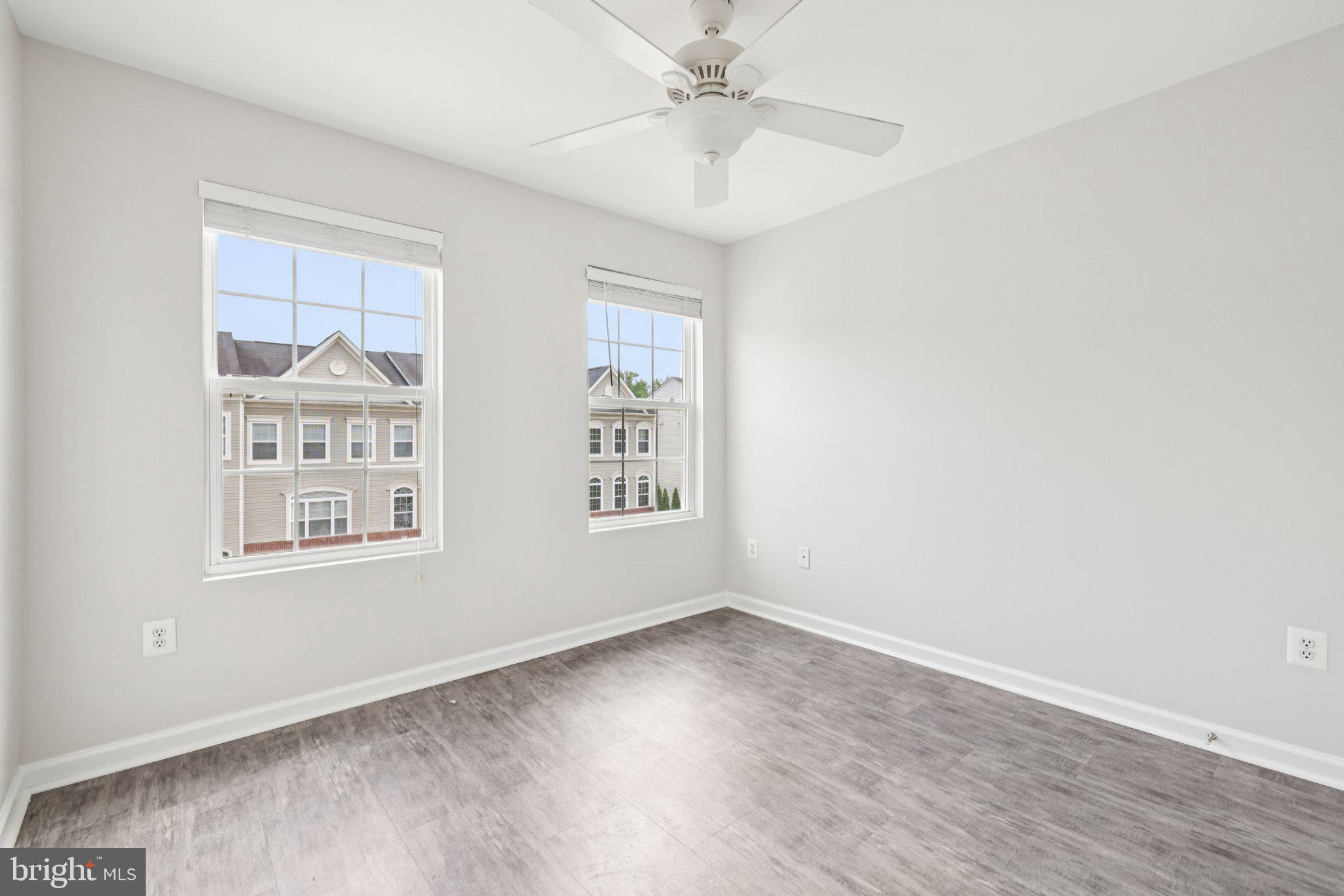 STONEHOUSE RUN - Residential