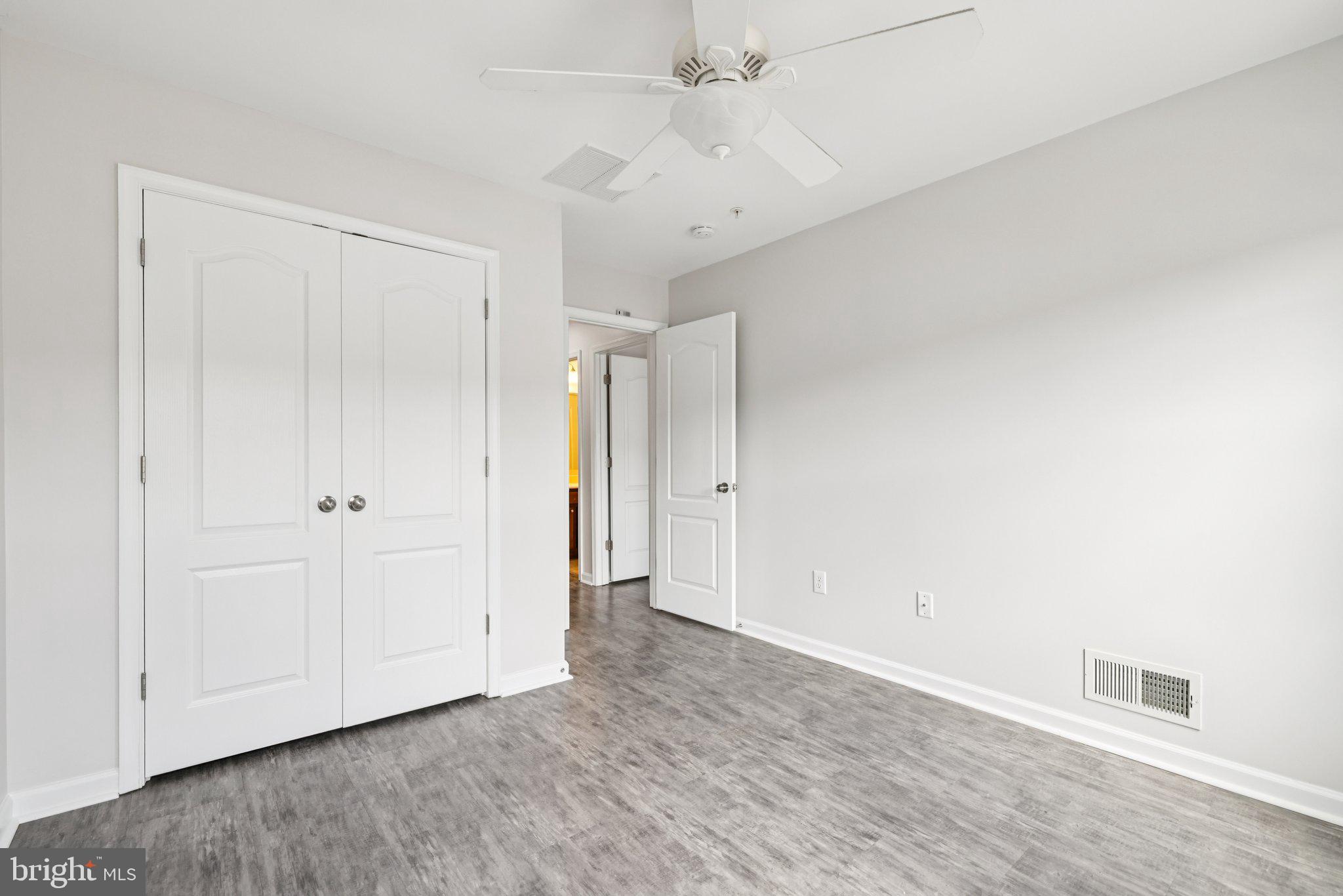 STONEHOUSE RUN - Residential