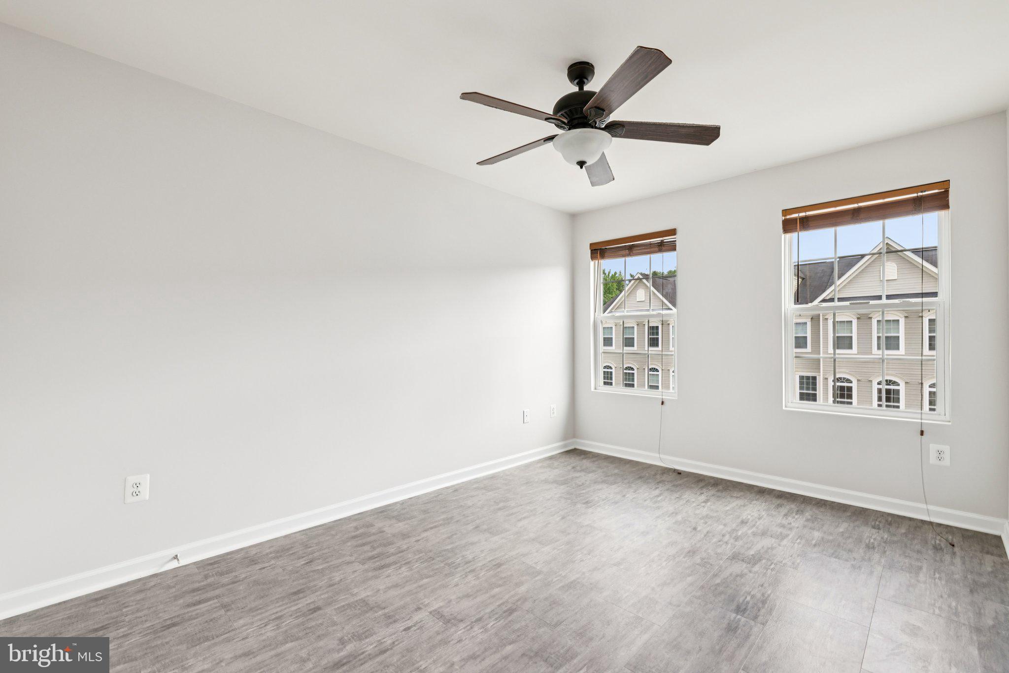 STONEHOUSE RUN - Residential