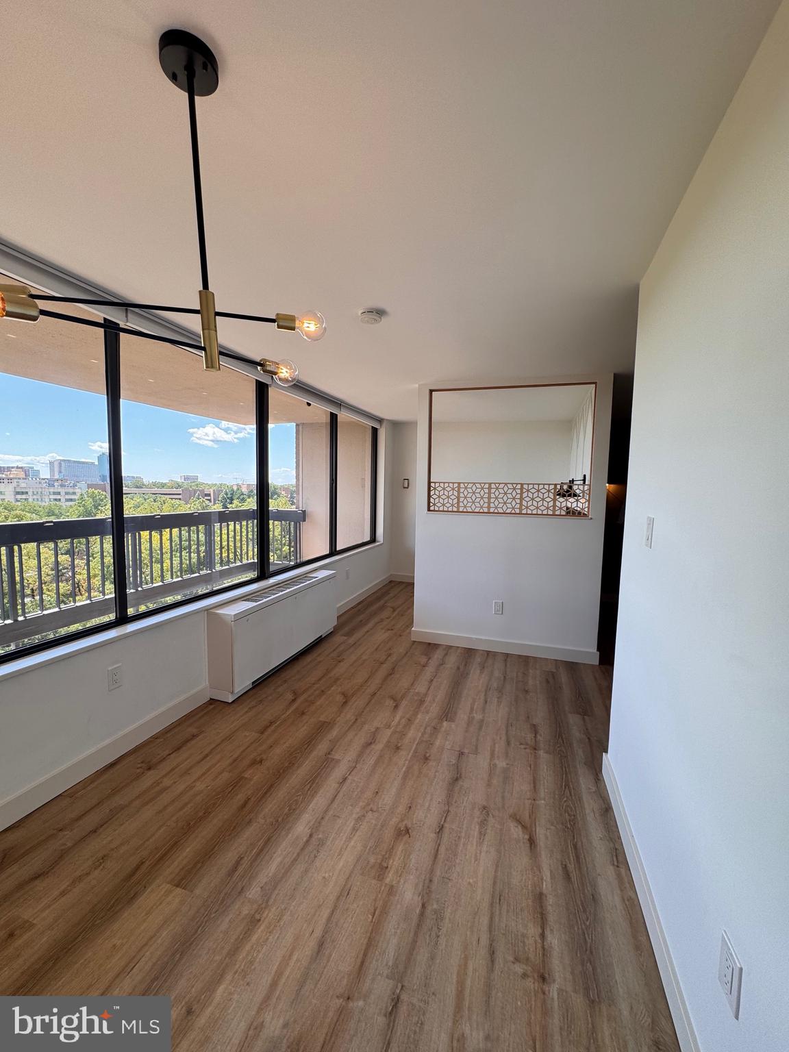 SKYLINE PLAZA - Residential Lease