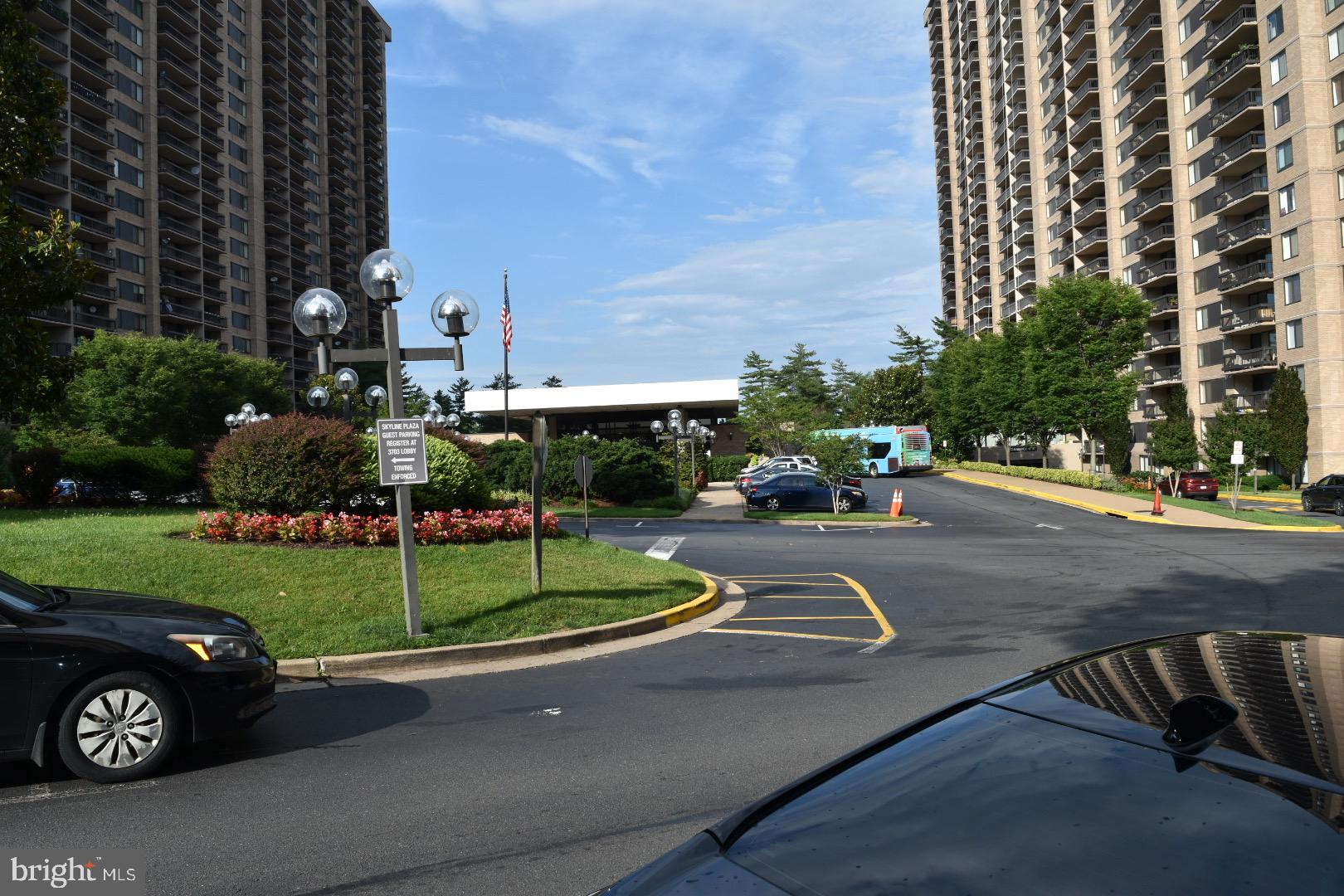 SKYLINE PLAZA - Residential Lease