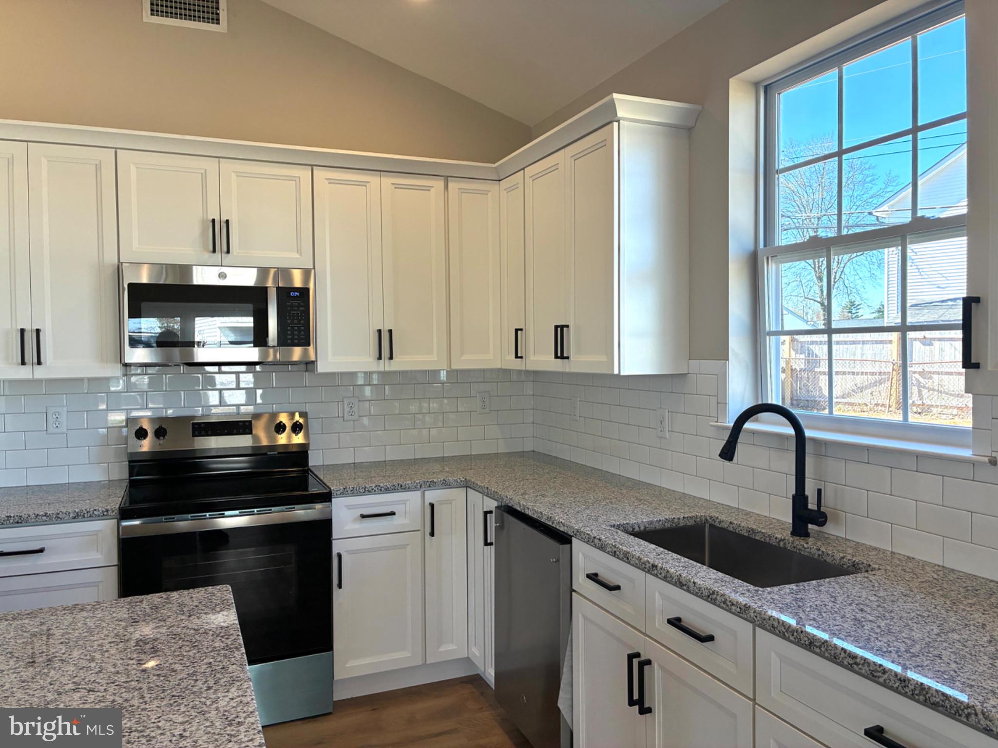 FARMBROOK - Residential