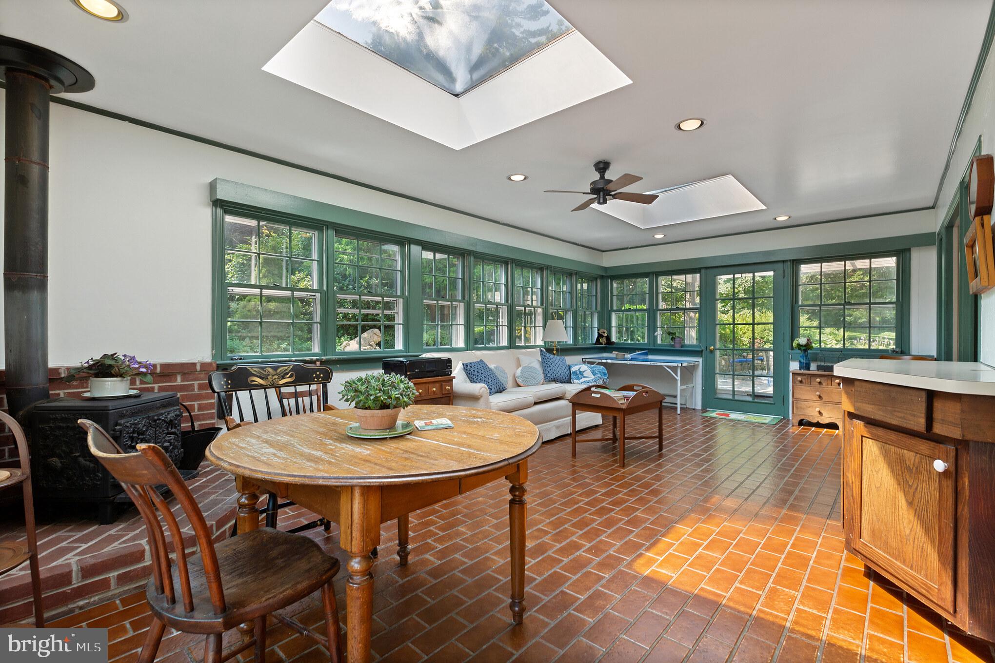 RITTENHOUSE ARBOR - Residential