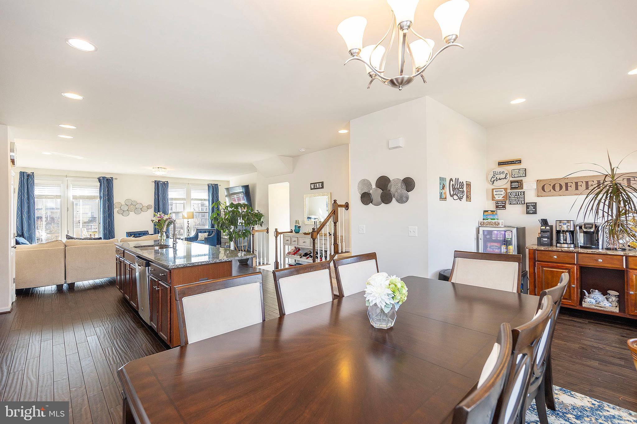 FIELDSTONE - Residential