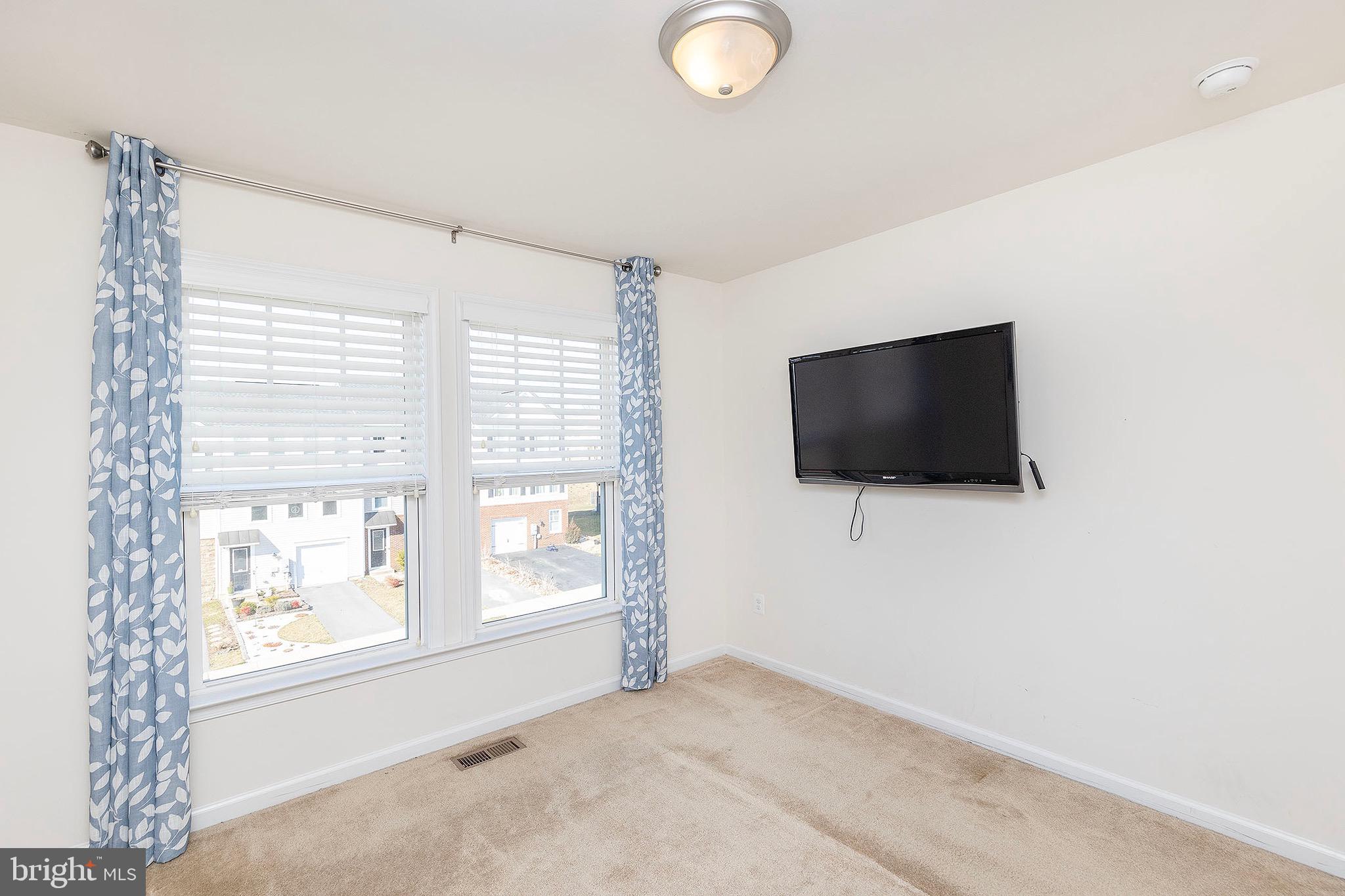 FIELDSTONE - Residential