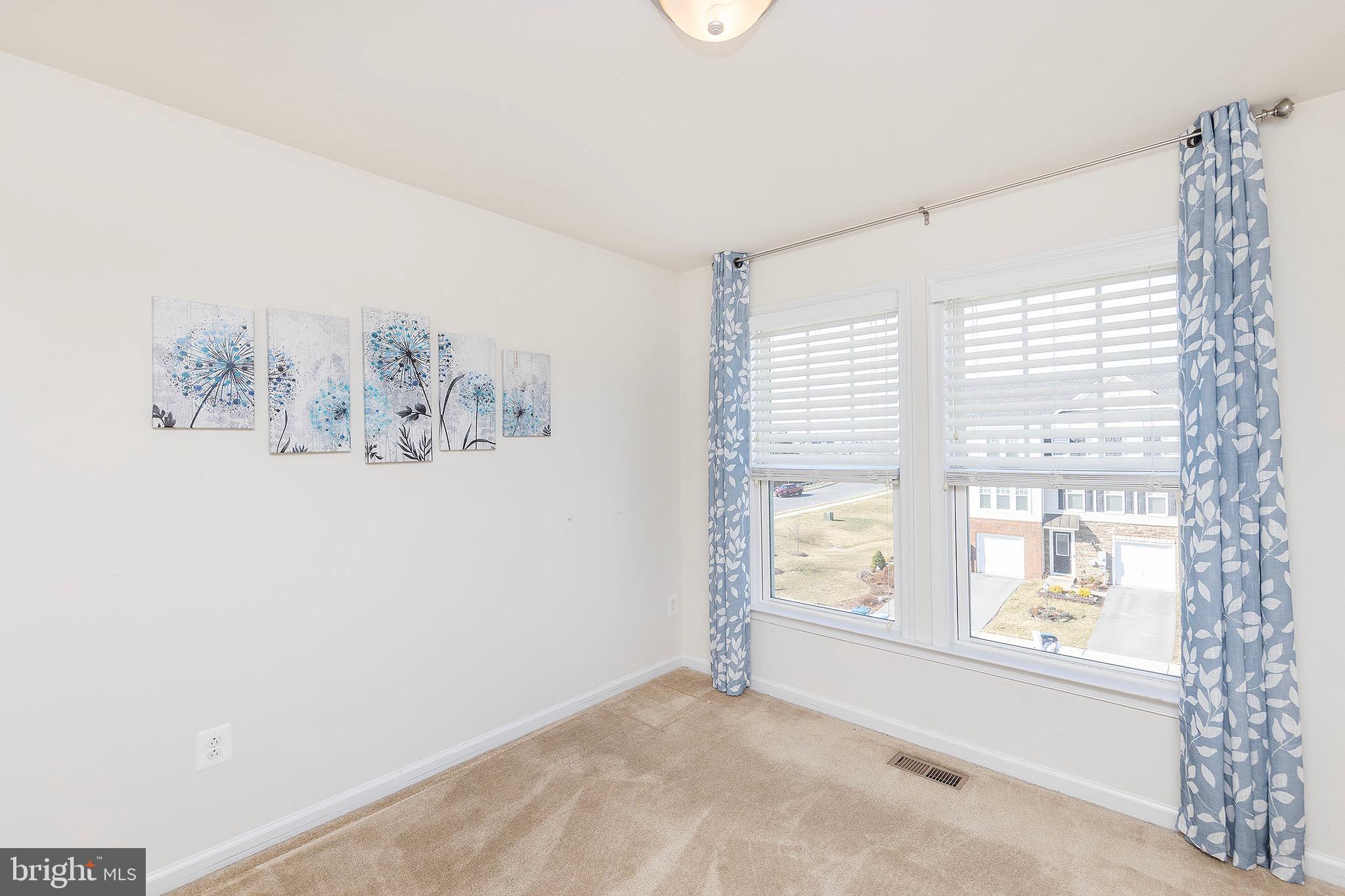 FIELDSTONE - Residential