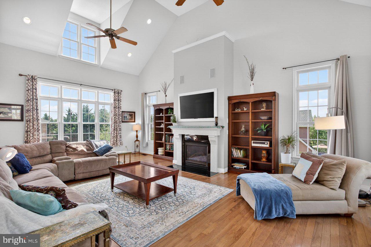 HIGHLAND PARK - Residential