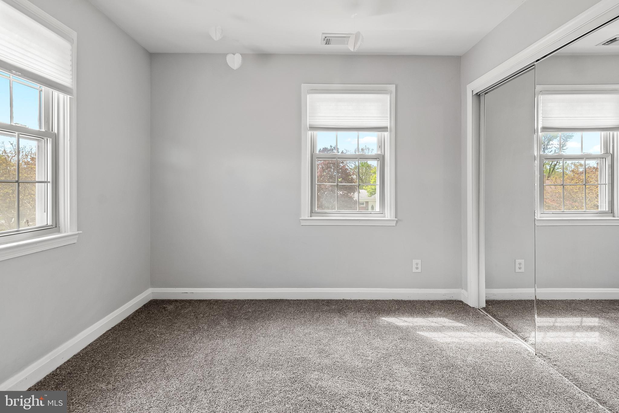 GREEN SPRING MANOR - Residential