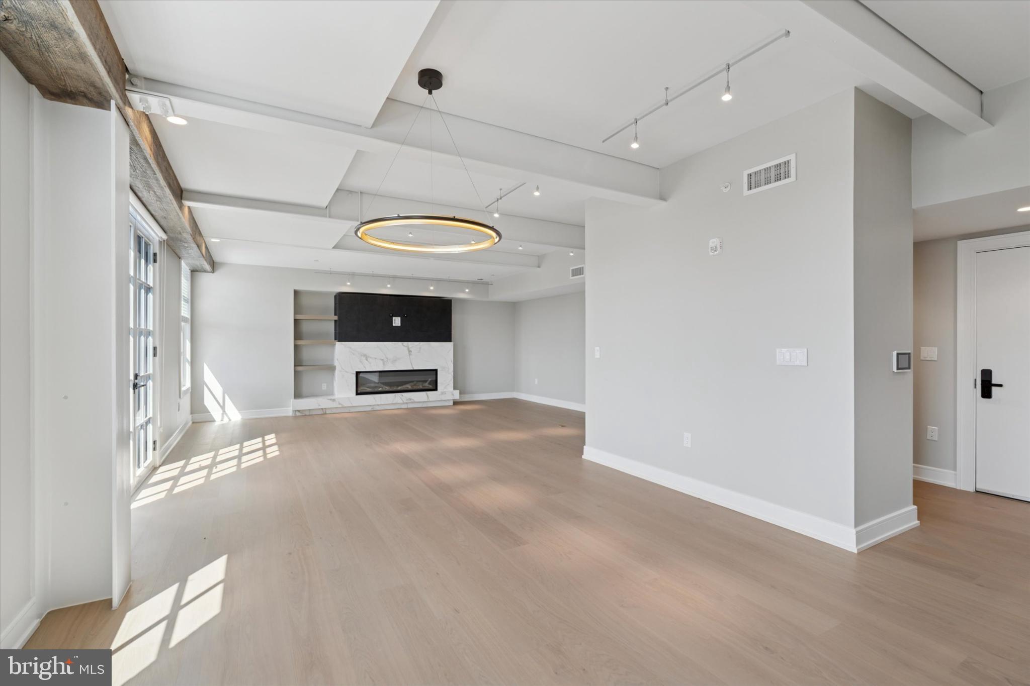 DOYLESTOWN BORO - Residential Lease