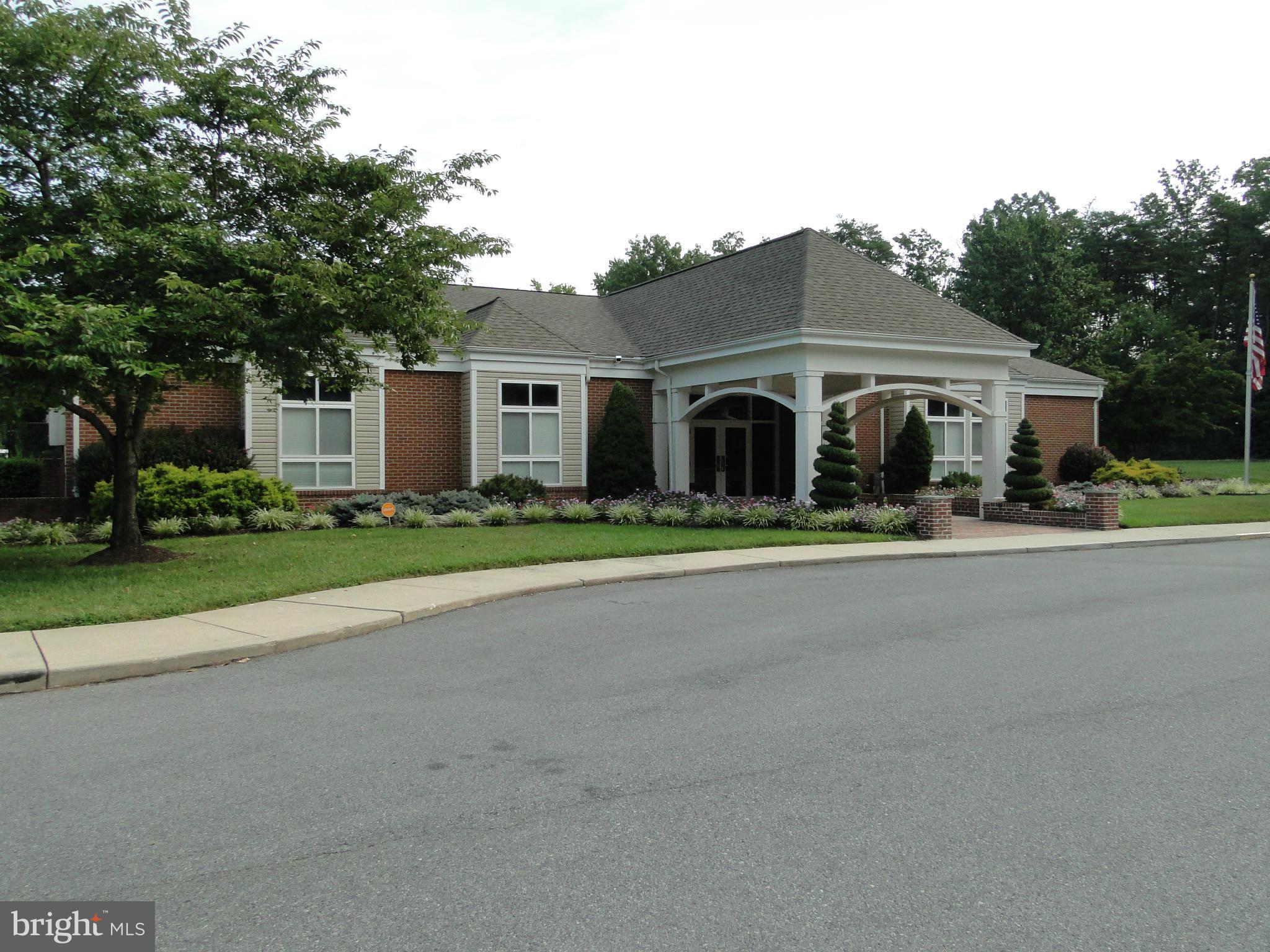 ST CHARLES SUB - HAMPSHIRE - Residential Lease