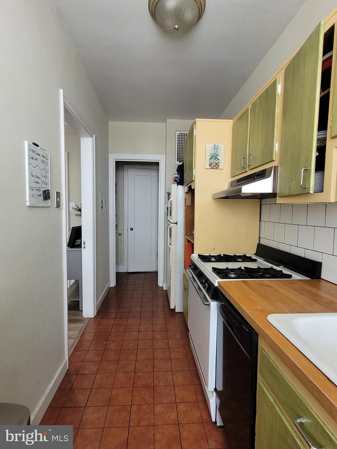 RITTENHOUSE SQUARE - Residential Lease