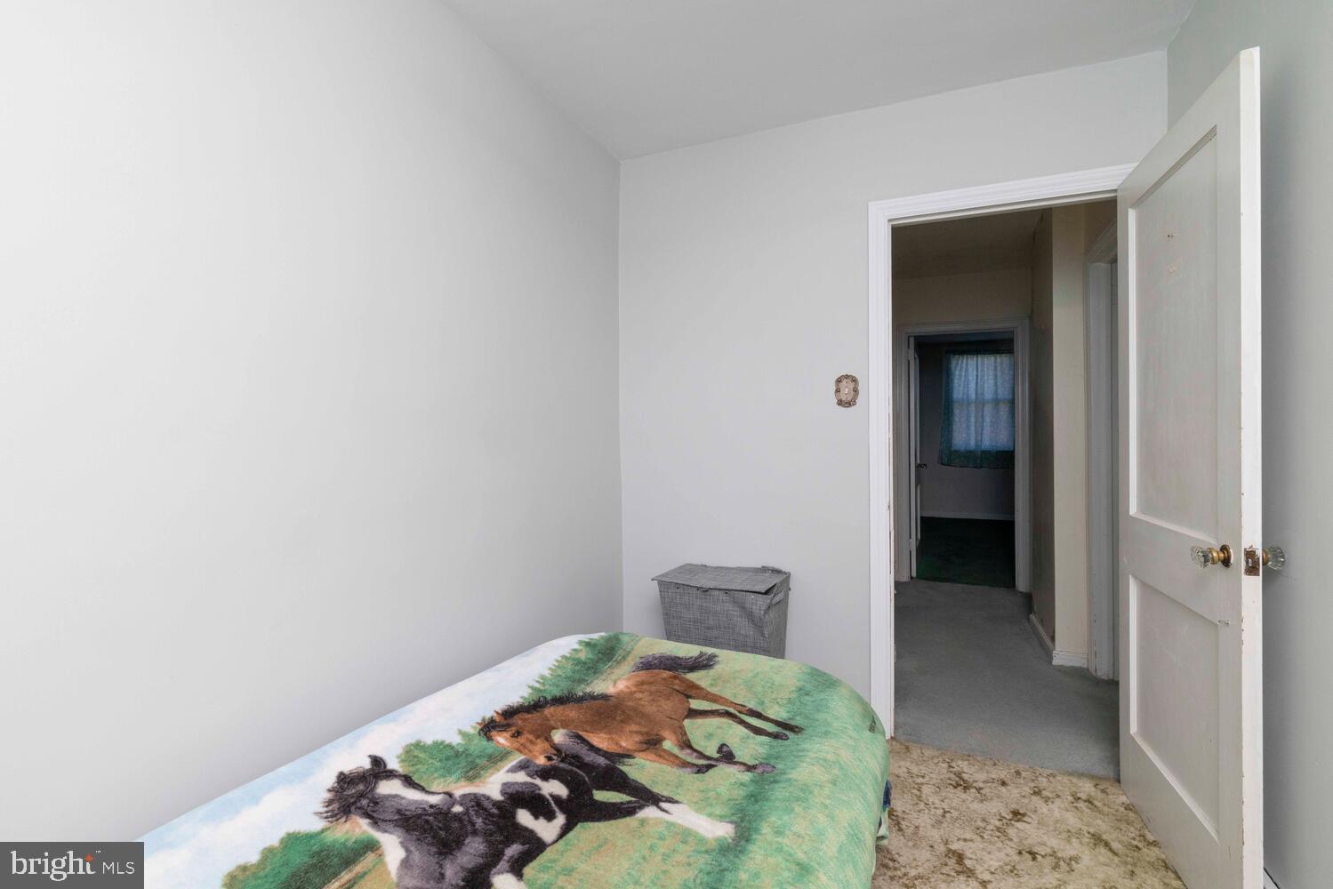 LAWNCREST - Residential