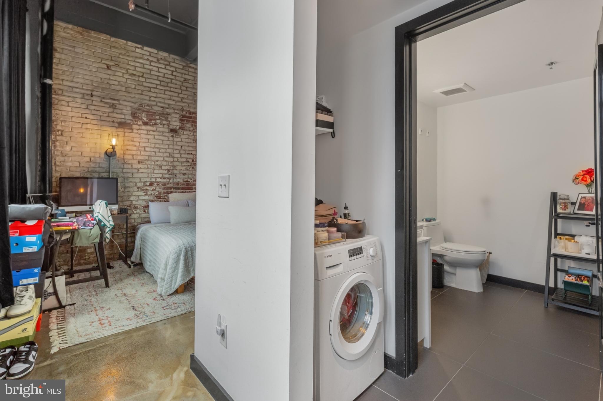 FISHTOWN - Residential Lease