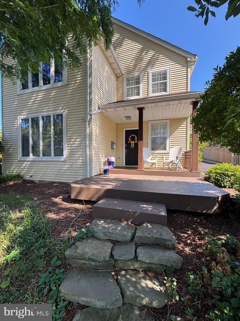 Homes For Sale - 1105 Boucher Avenue<br/> ANNAPOLIS, MD 21403