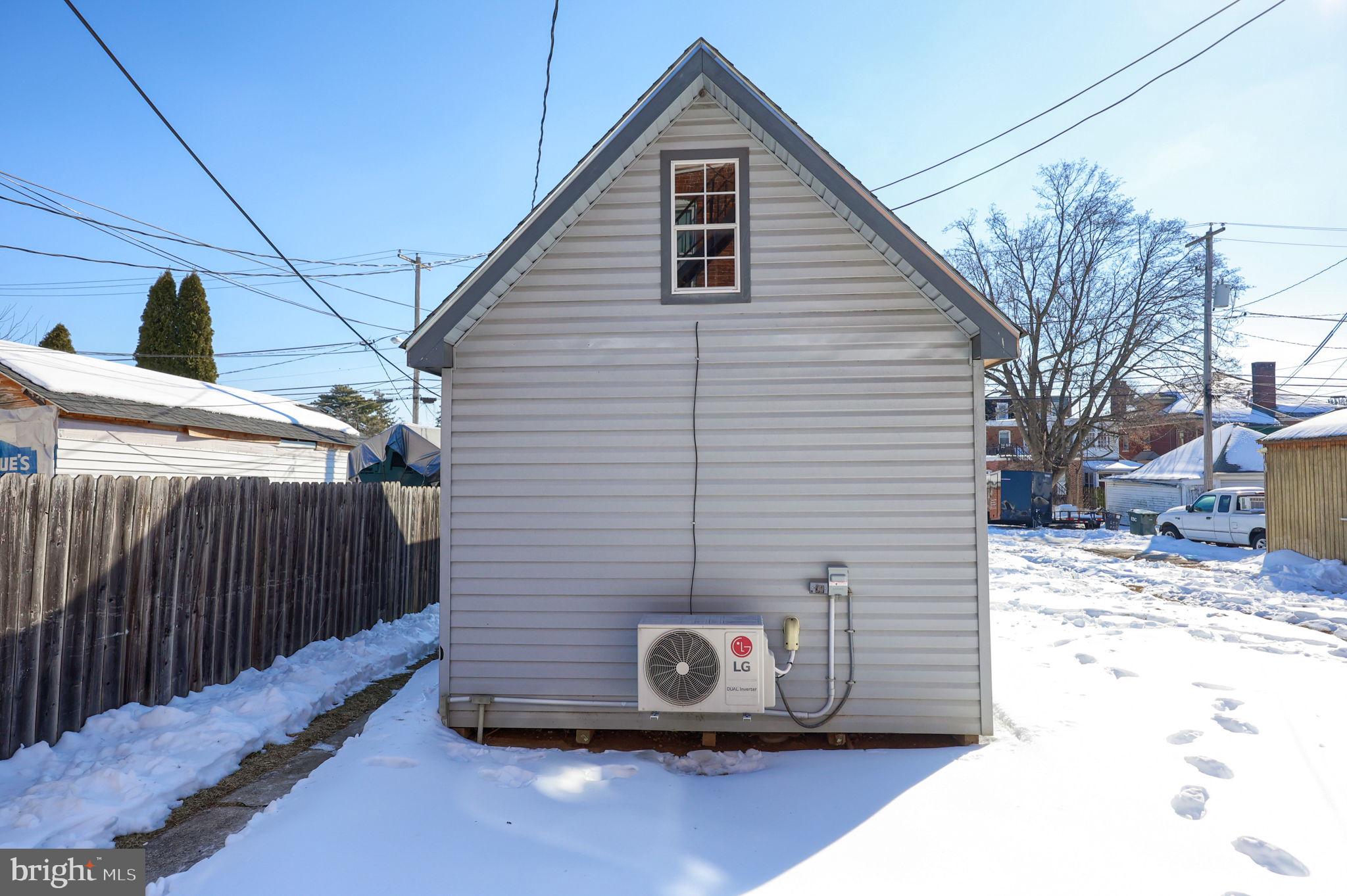 THE AVENUES - Residential Income