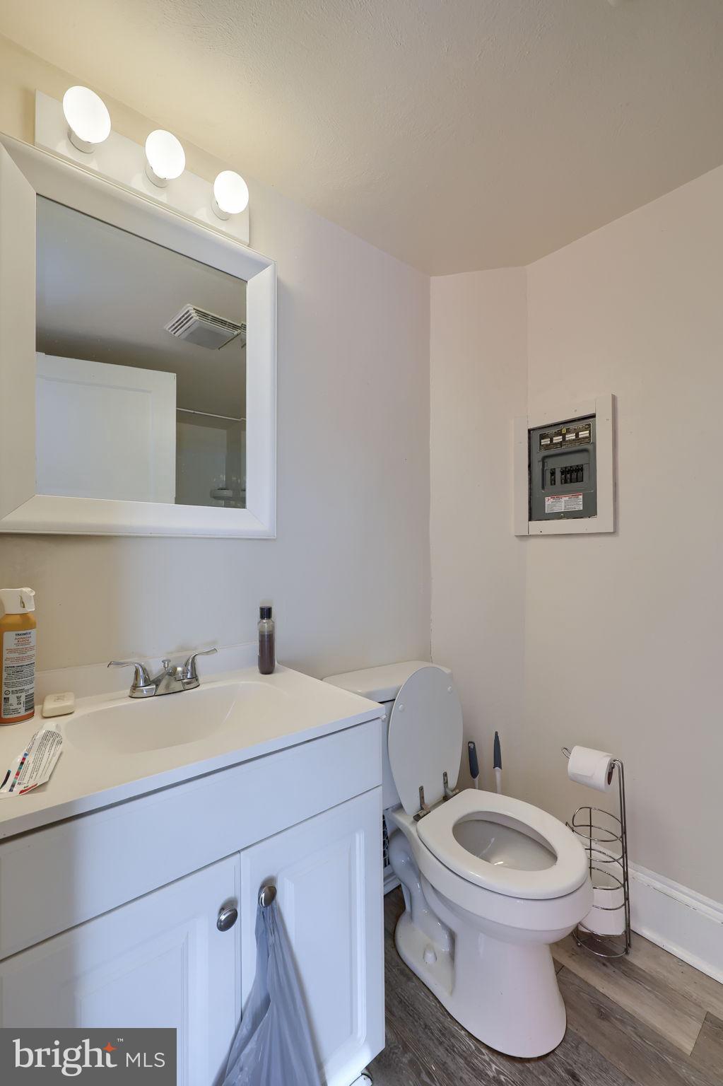 THE AVENUES - Residential Income