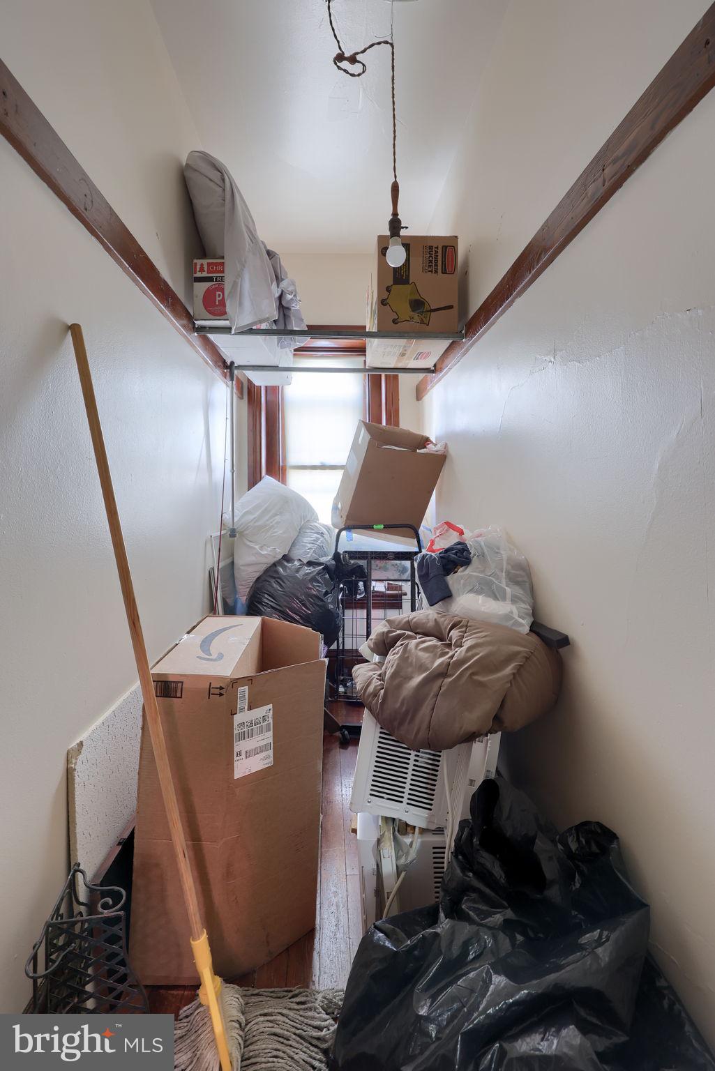 THE AVENUES - Residential Income