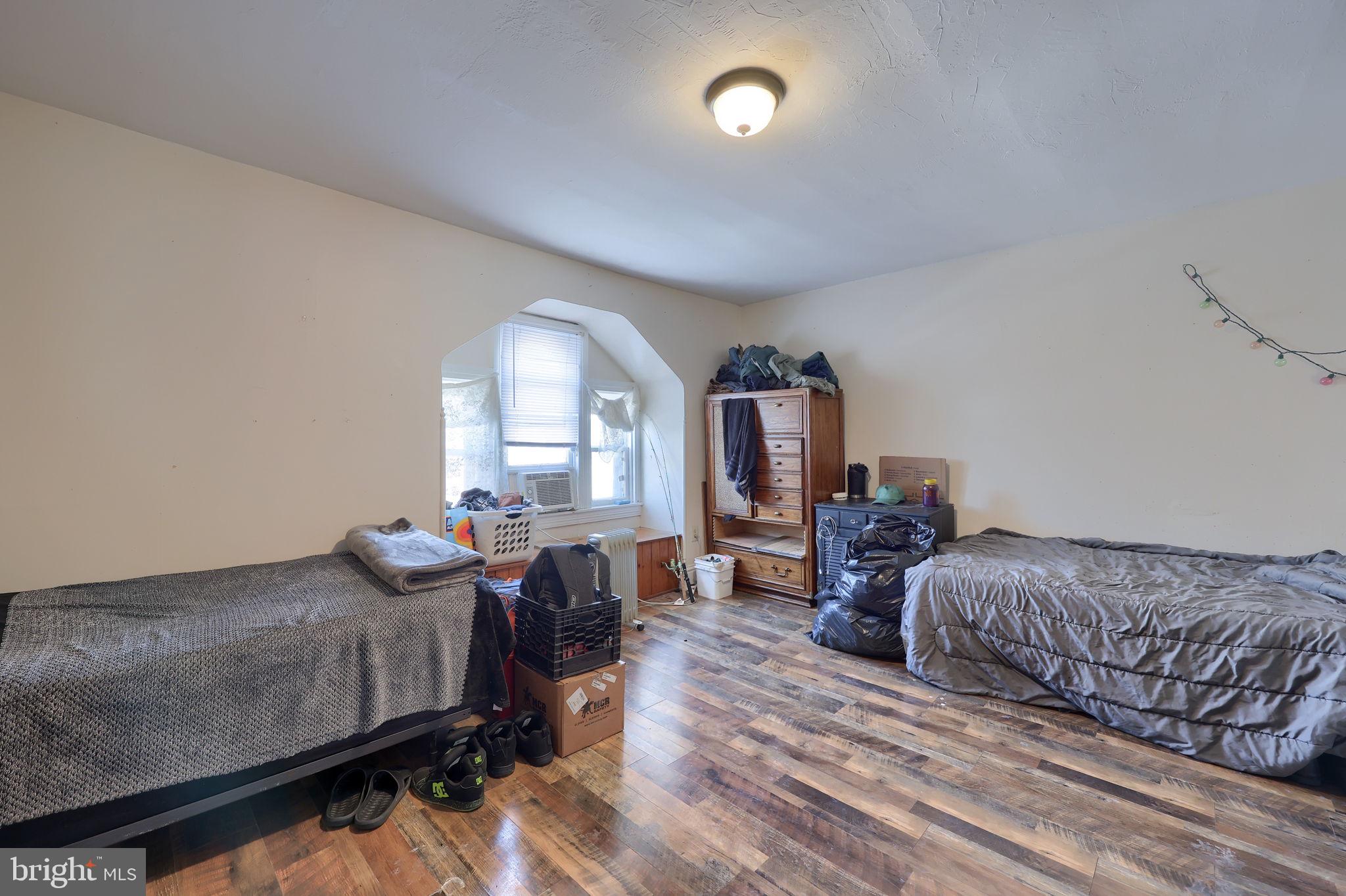 THE AVENUES - Residential Income