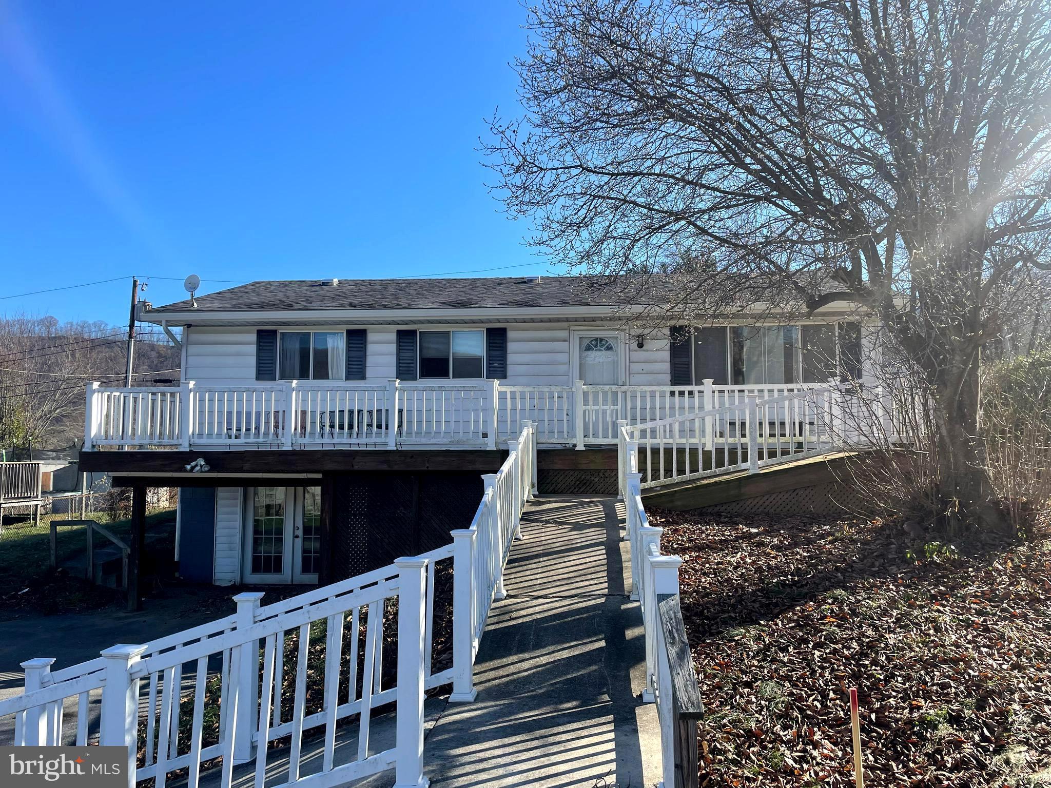 MILLERDALE - Residential