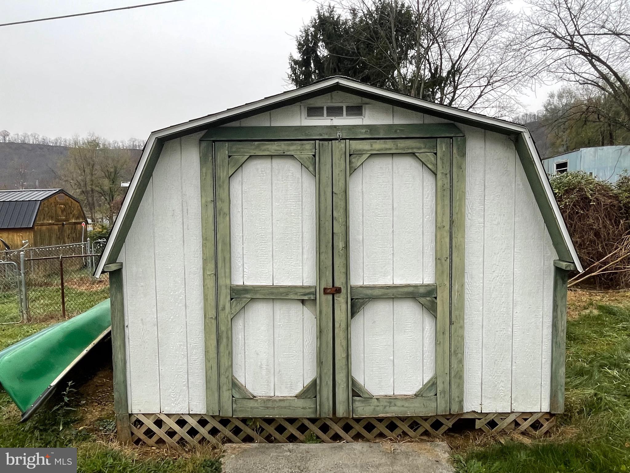 MILLERDALE - Residential