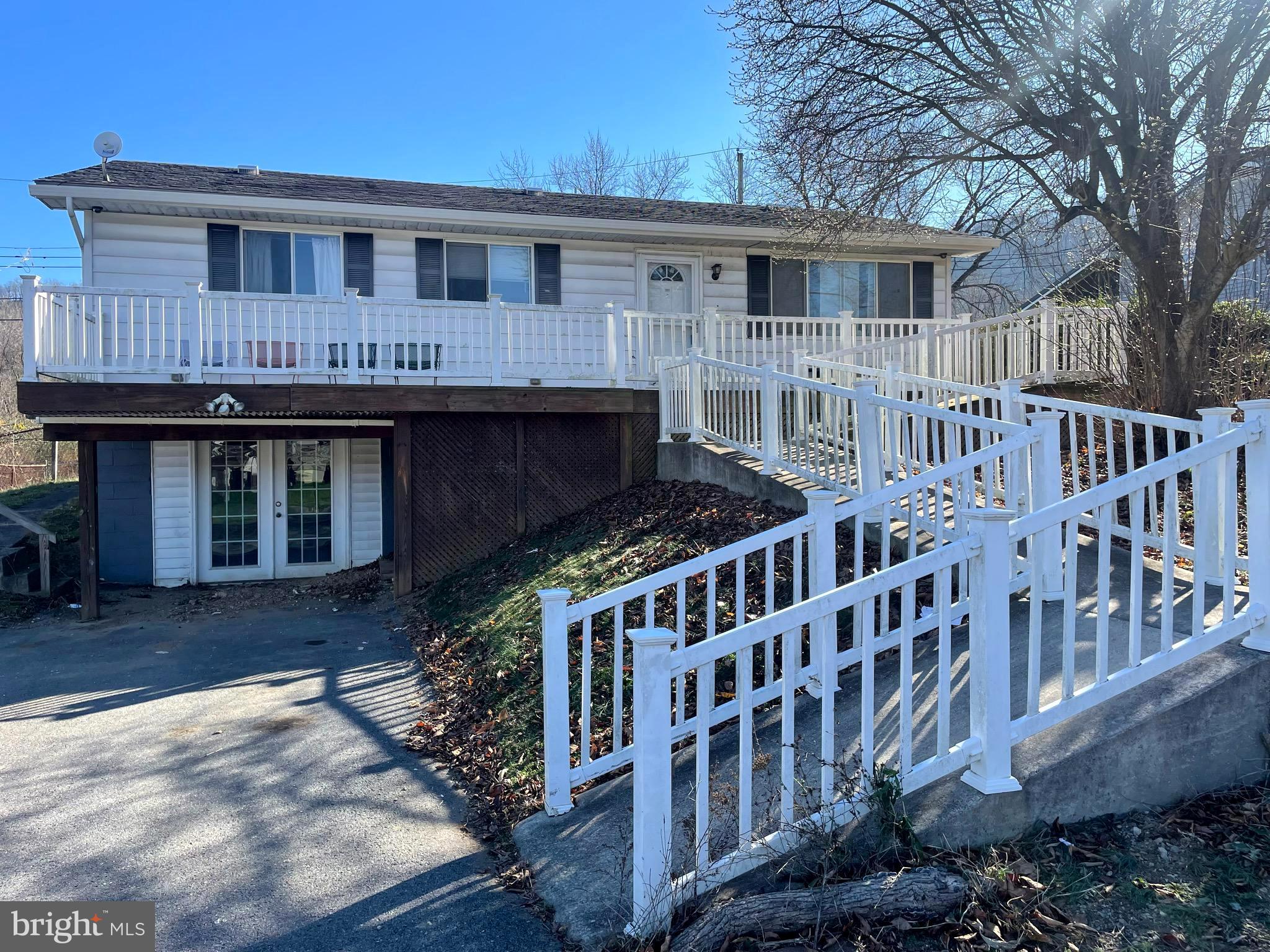 MILLERDALE - Residential